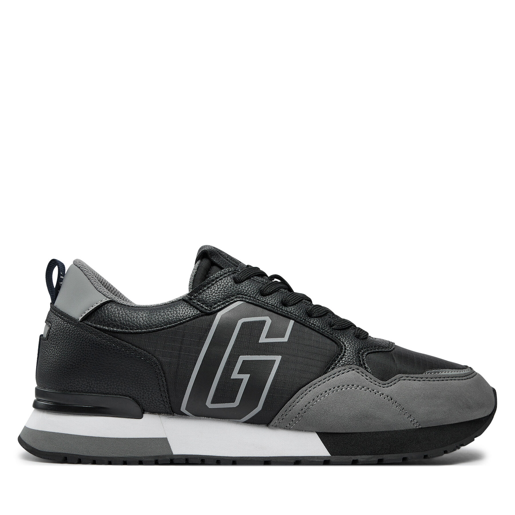 Sneakers Gap