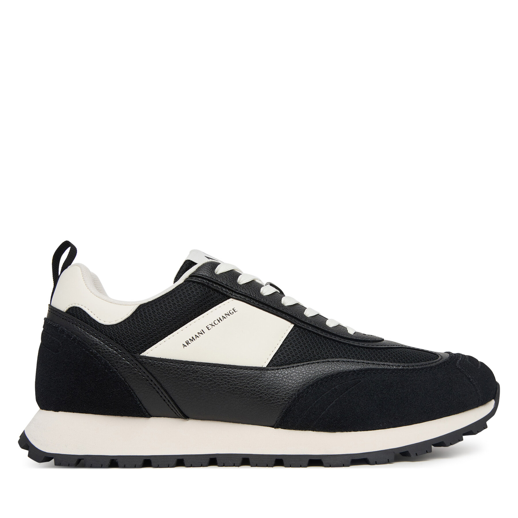 Sneakersy Armani Exchange XM003643 AF21423 MC482 Čierna