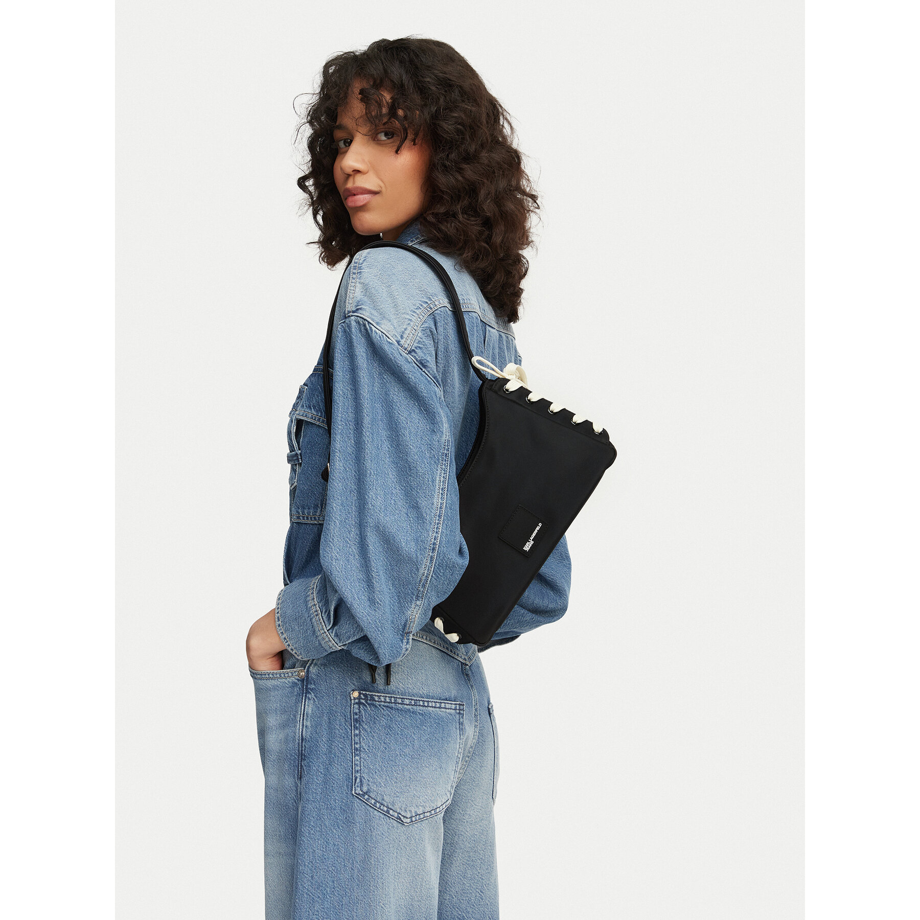 Дамска чанта Karl Lagerfeld Jeans B2W30140 Черен