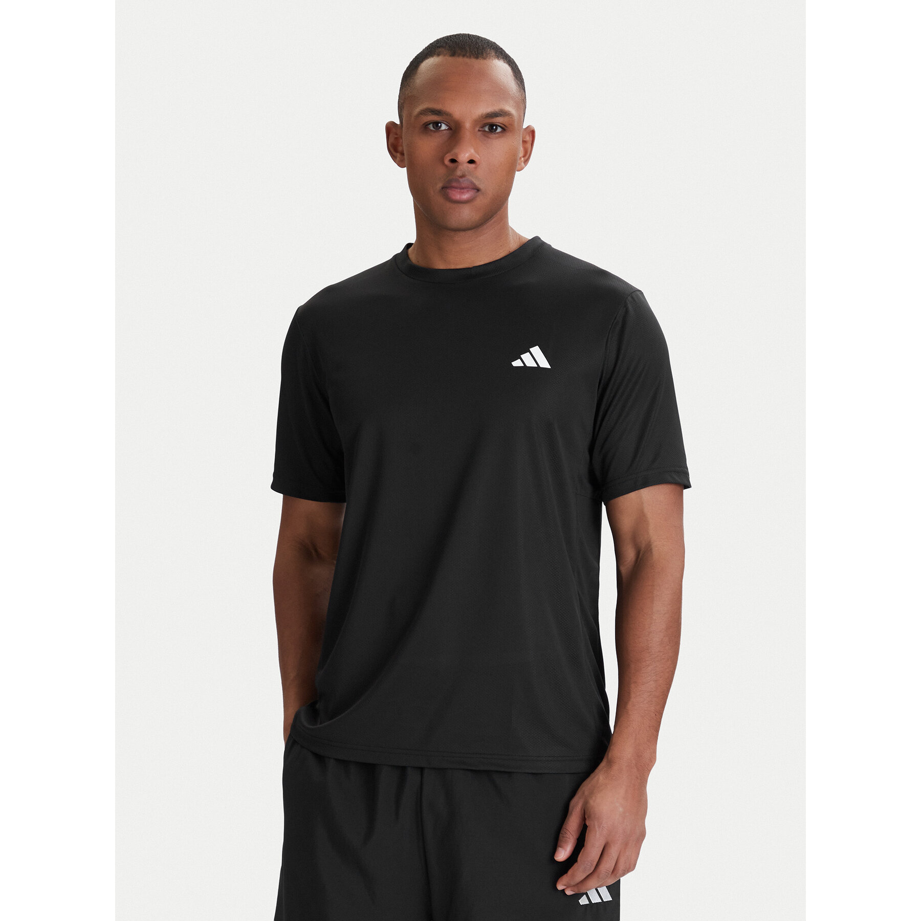 Adidas Technisches T-Shirt Workout Essentials Base KA3569 Schwarz Regular Fit