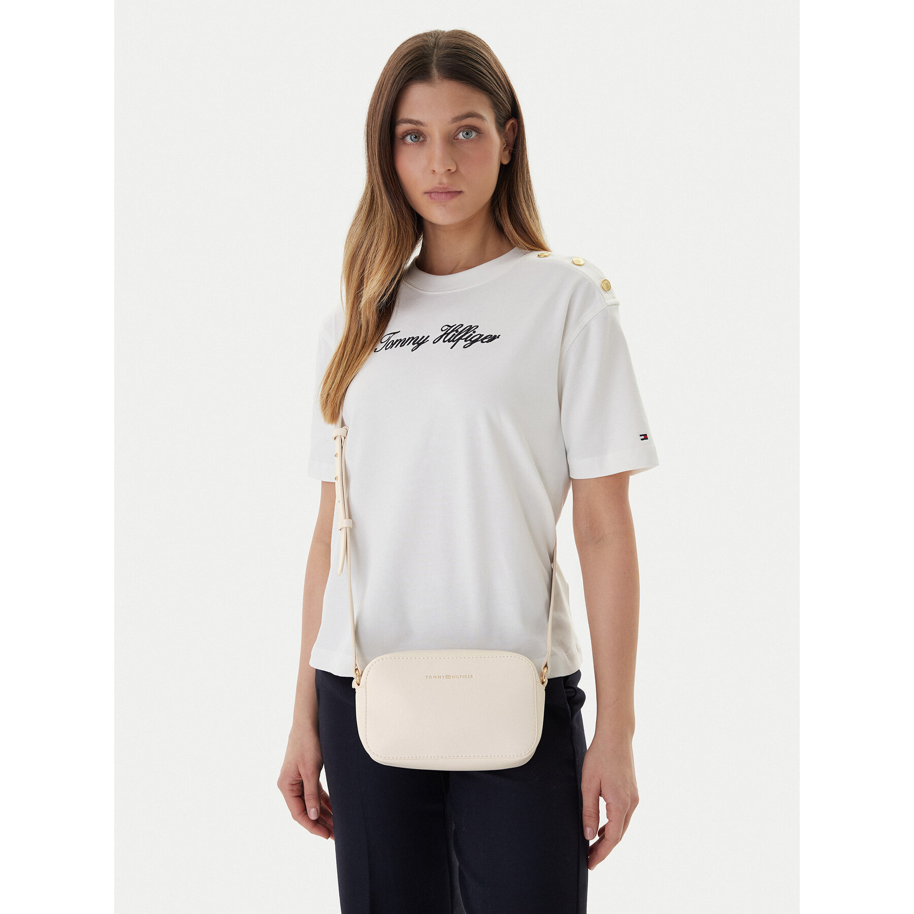 Geantă Tommy Hilfiger Th Logo Camera Bag AW0AW18115 Écru