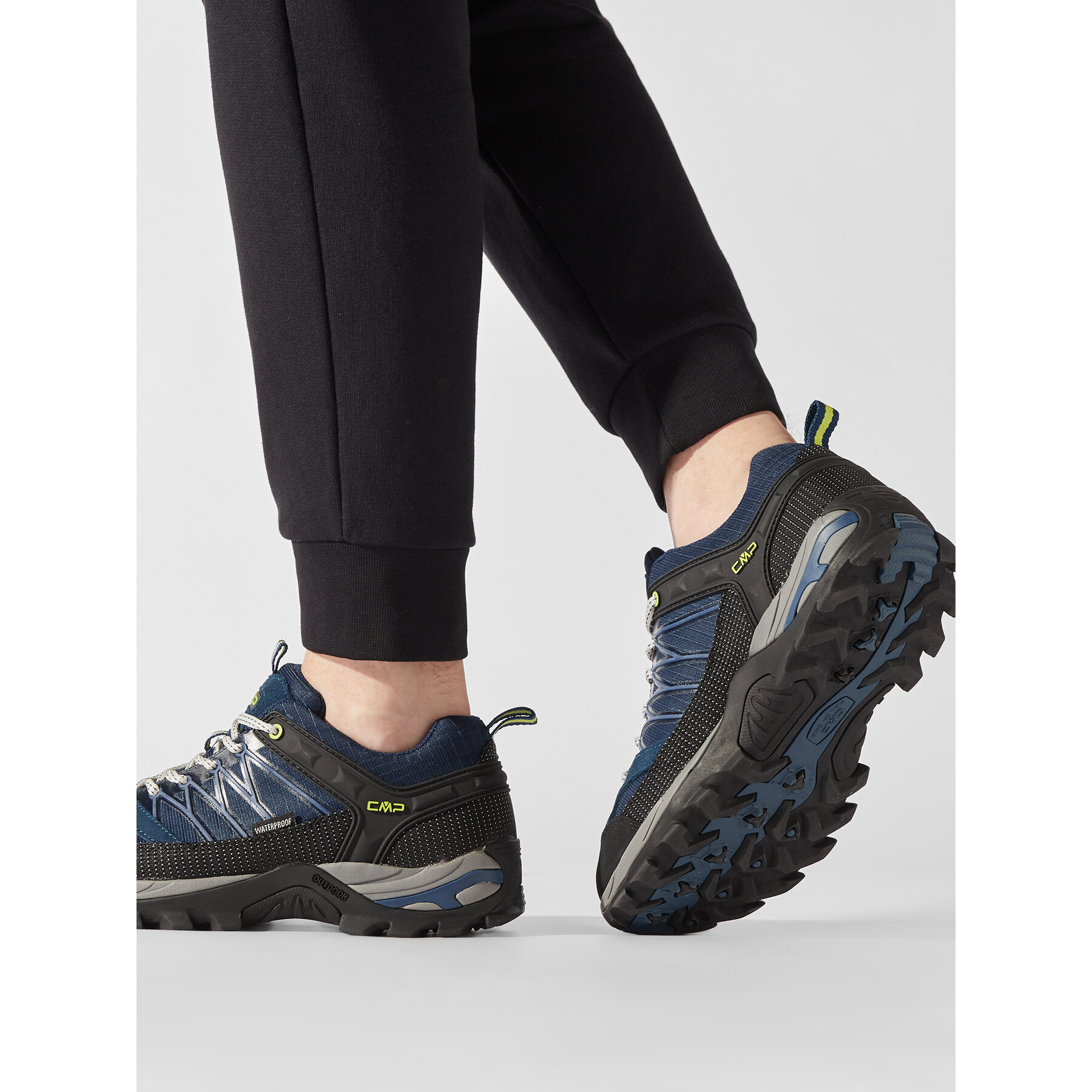 Trekking čevlji CMP Rigel Low Trekking Shoe Wp 3Q54457 Mornarsko modra
