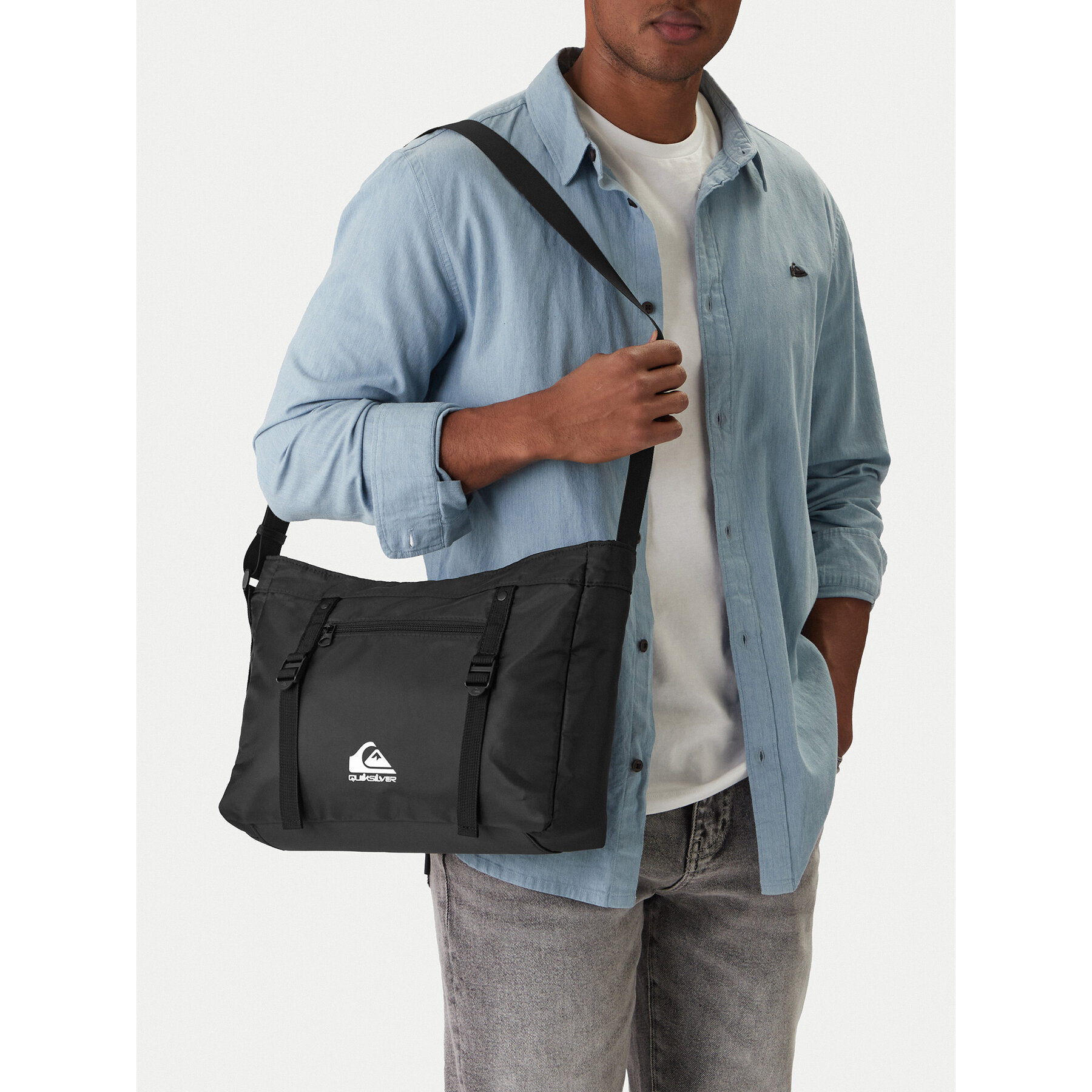 Táska Quiksilver CWBEO-QUIC-M-002-09 Fekete