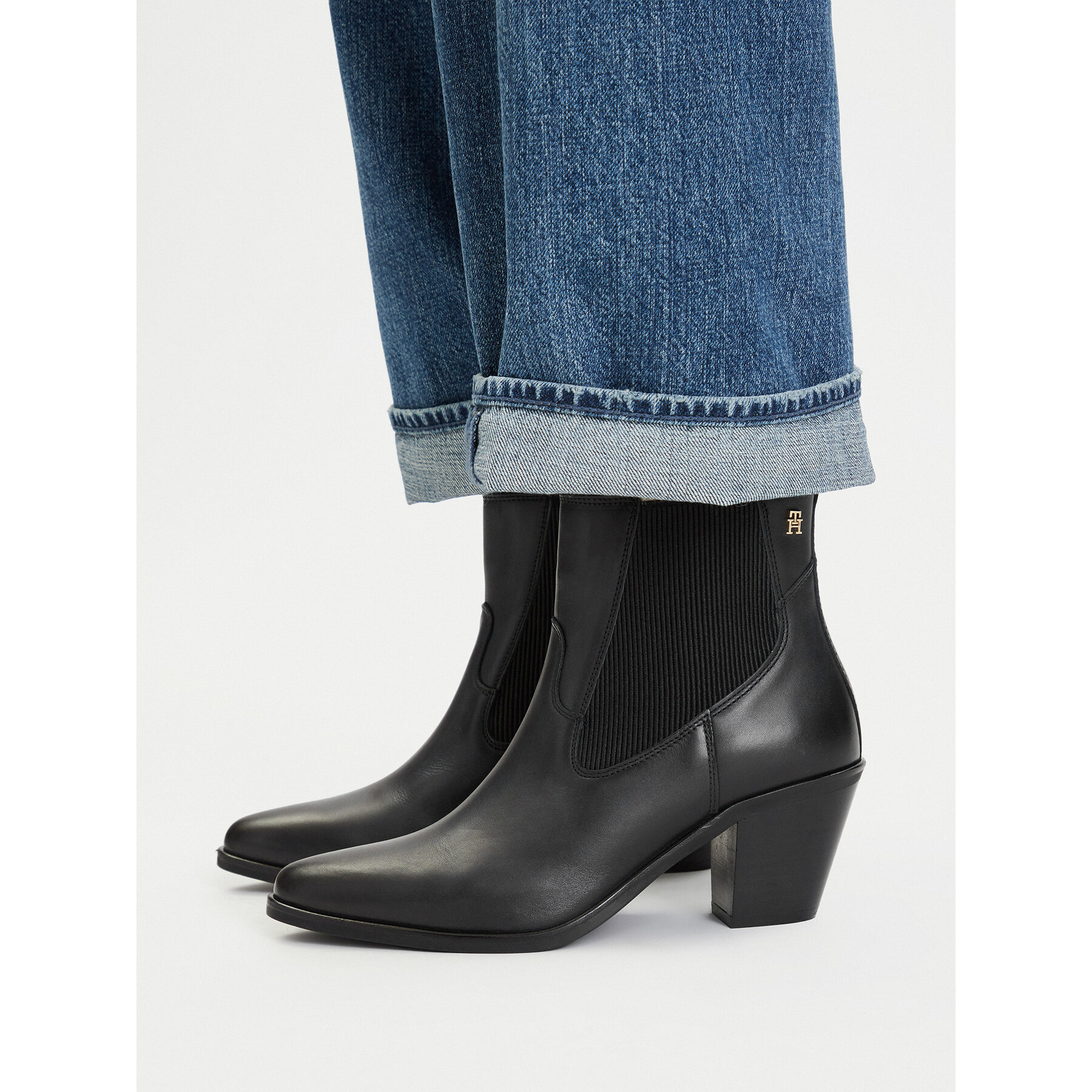 Боти Tommy Hilfiger Leather Western Chelsea Boot FW0FW09582 Черен