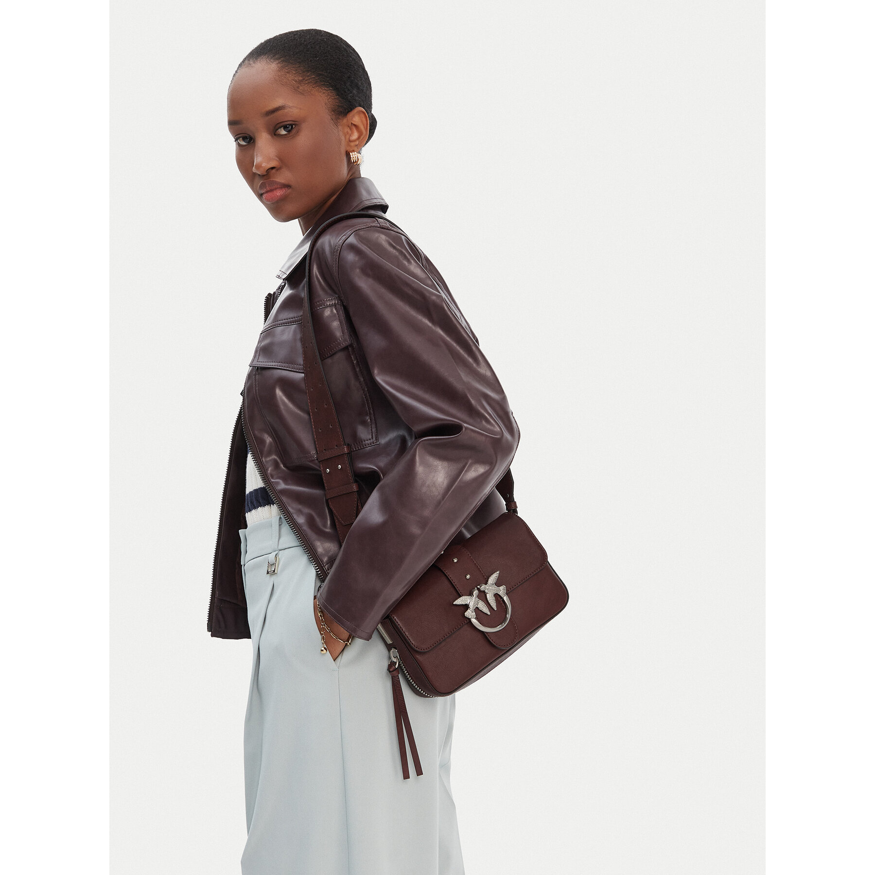 Дамска чанта PINKO Love One Slouchy Zip Mini AI 25-26 PLTT 105345 A2JG Кафяв