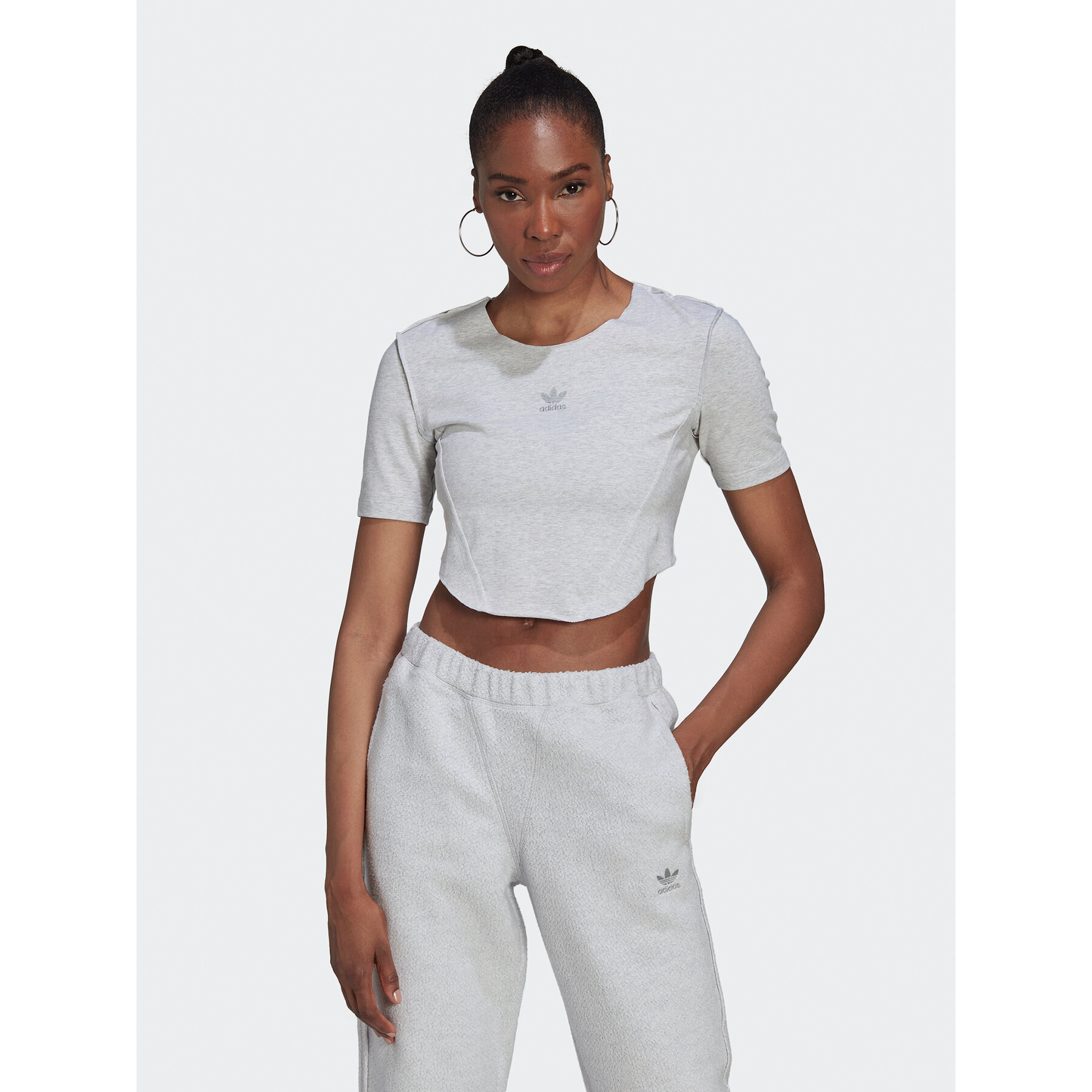 adidas Póló Crop Loungewear HL9130 Szürke Regular Fit