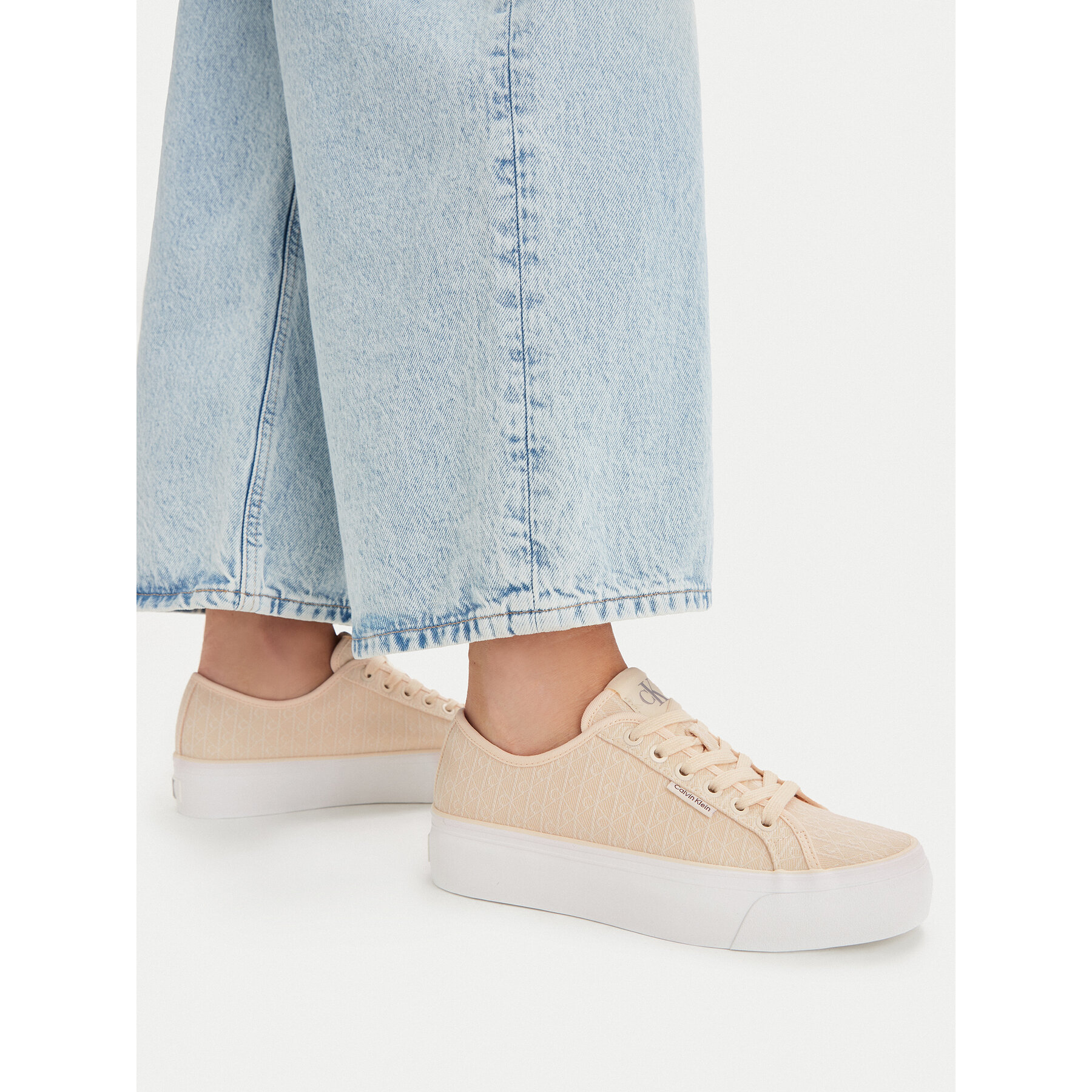 Сникърси Calvin Klein Vulc Flatf Laceup Jaq Aop HW0HW03265 Светложълт