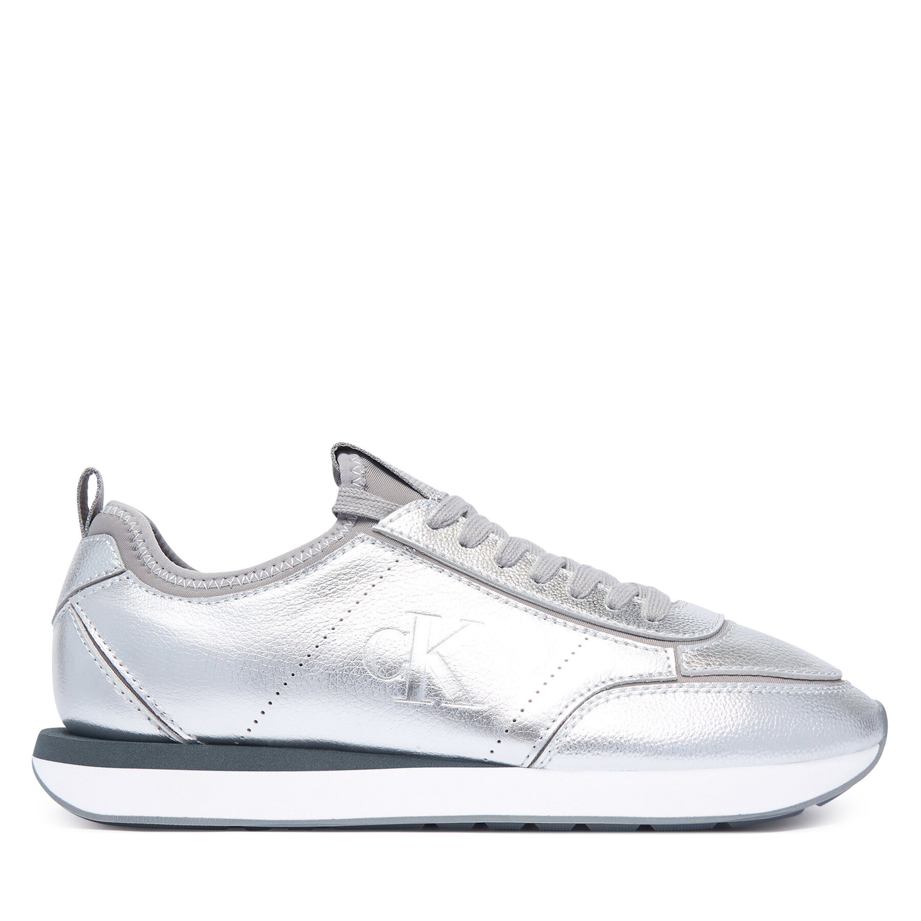 Superge Calvin Klein Retro Runner Metallic HW0HW03287 Srebrna