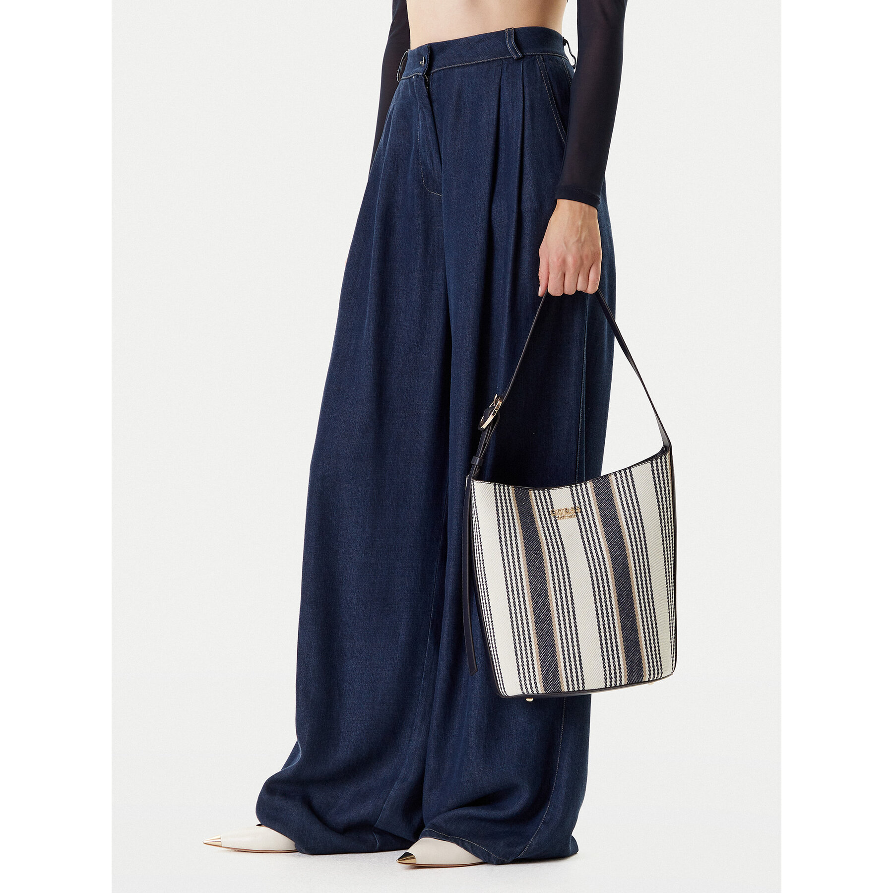 Borsetta Guess HWAS96 62040 Blu scuro