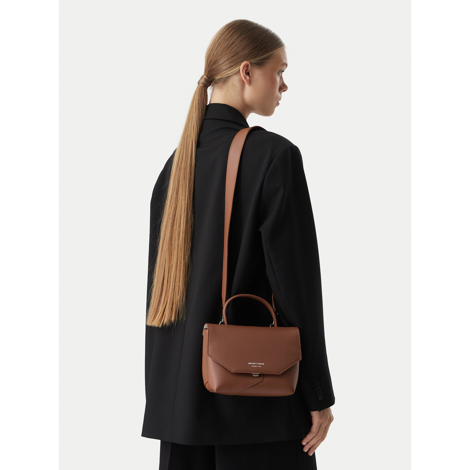 Torbica Emporio Armani EW005672 AF29459 U6124 Smeđa