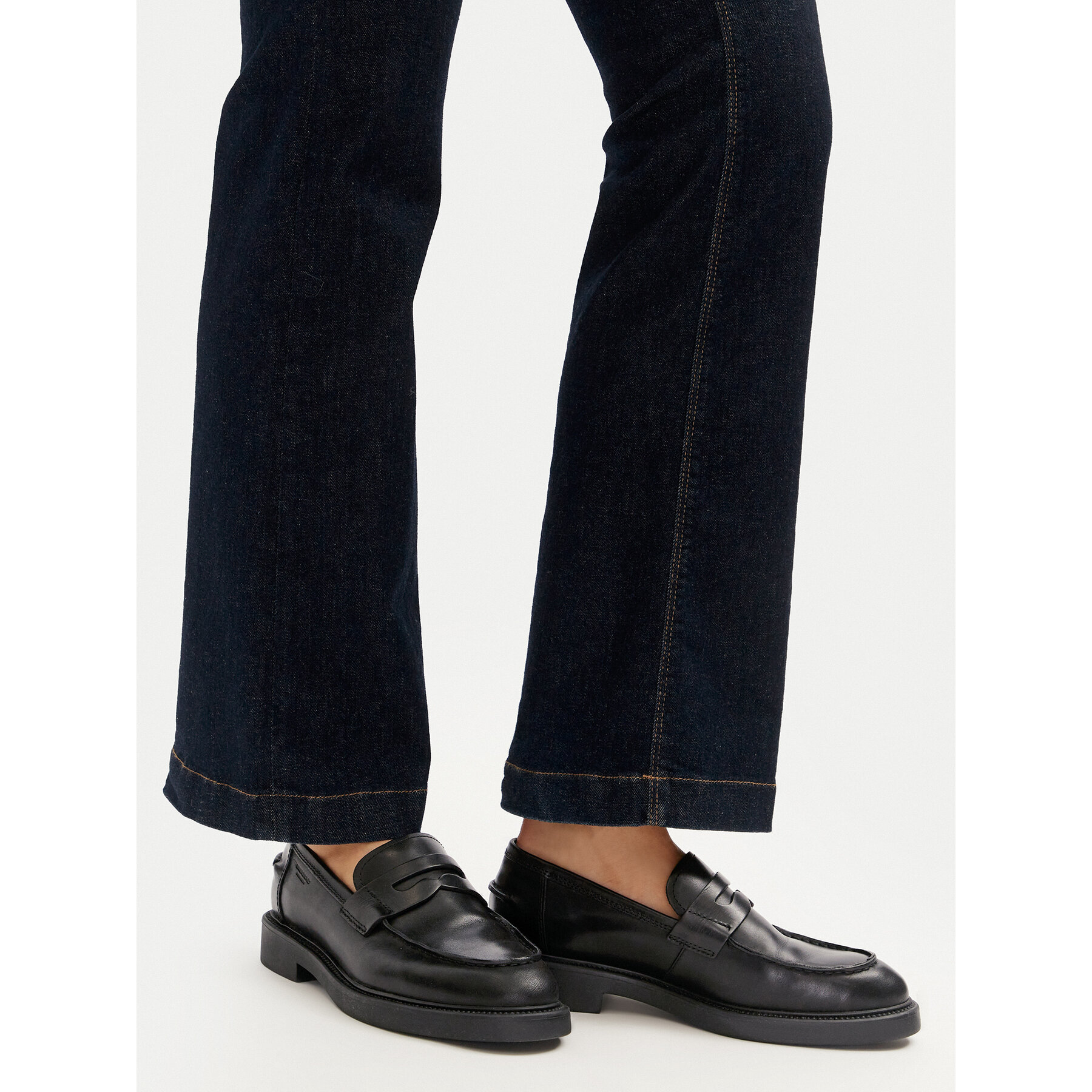 лоуфъри с дебела подметка Vagabond Shoemakers Alex W 5048-301-20 Черен