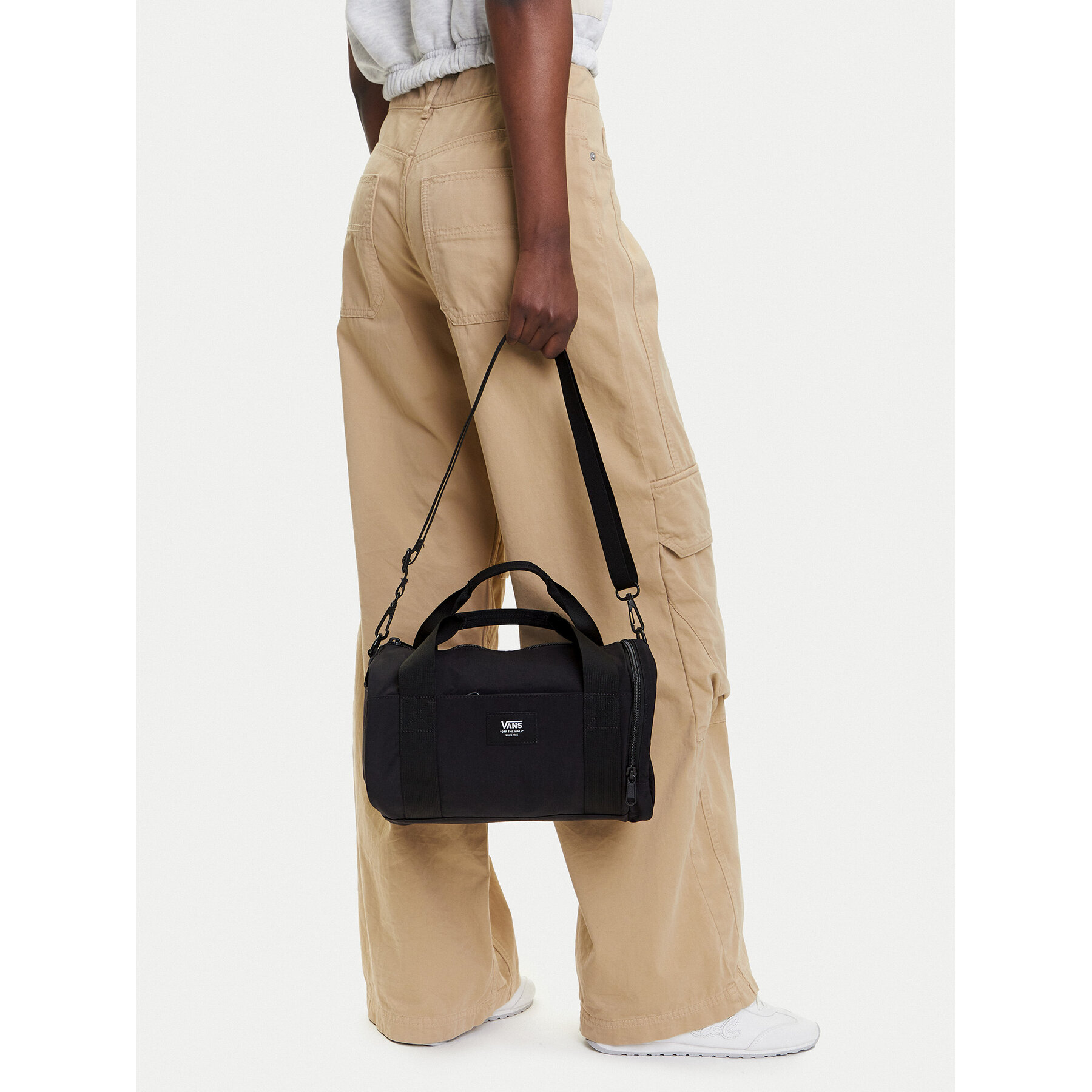 Torba Vans Barreled Midi Bag VN000MNSBLK1 Crna