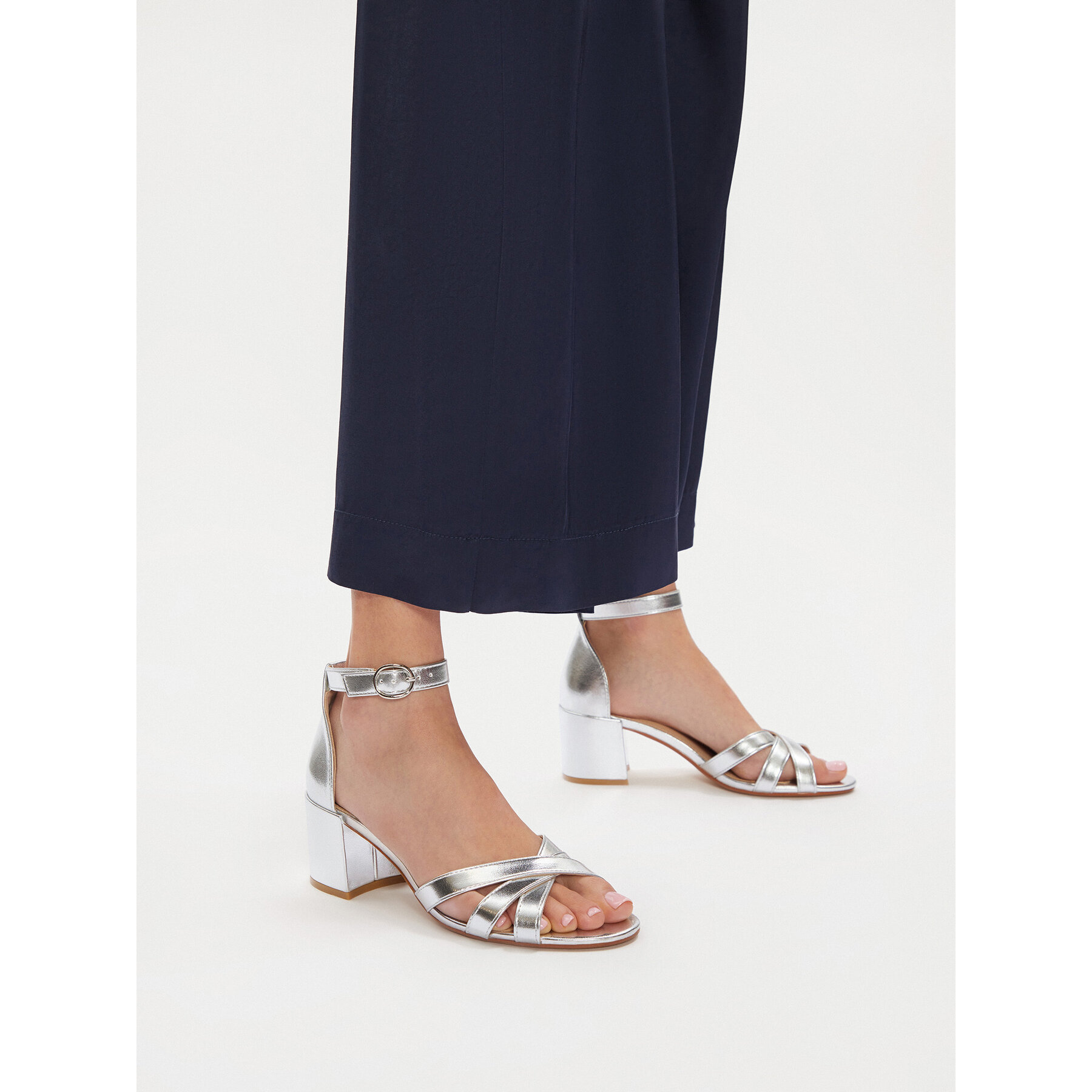 Sandali JENNY S4SH1725 Srebrna