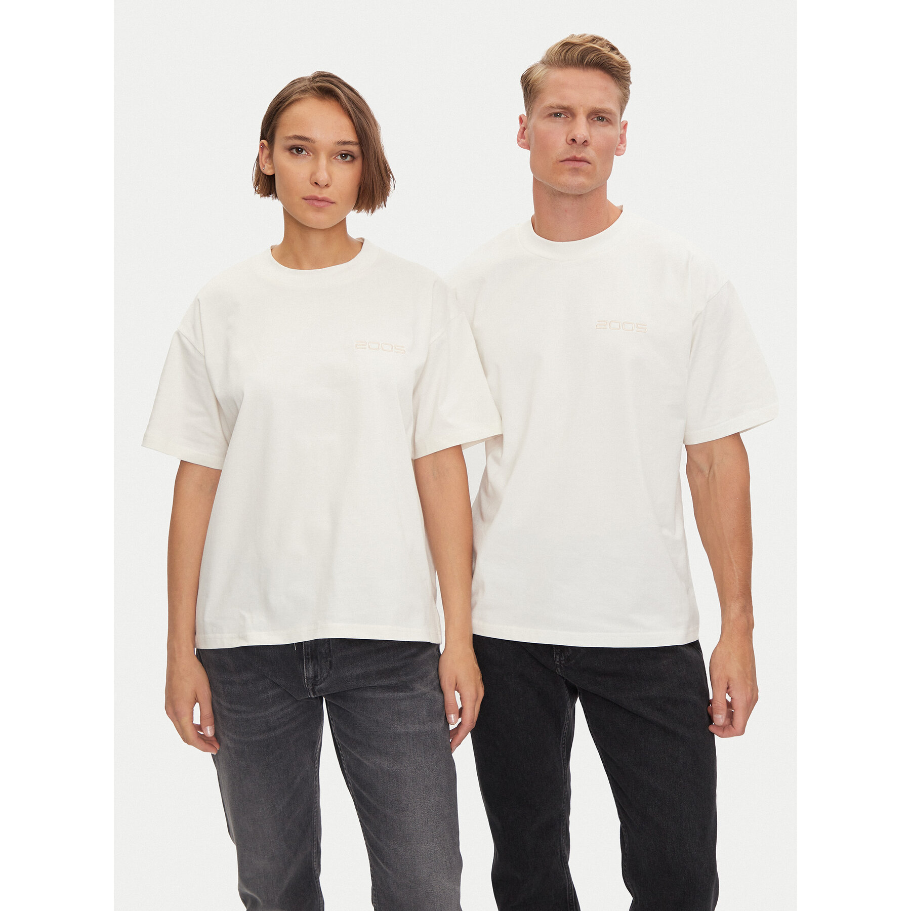 2005 2005 T-Shirt Unisex Uniform Εκρού Loose Fit