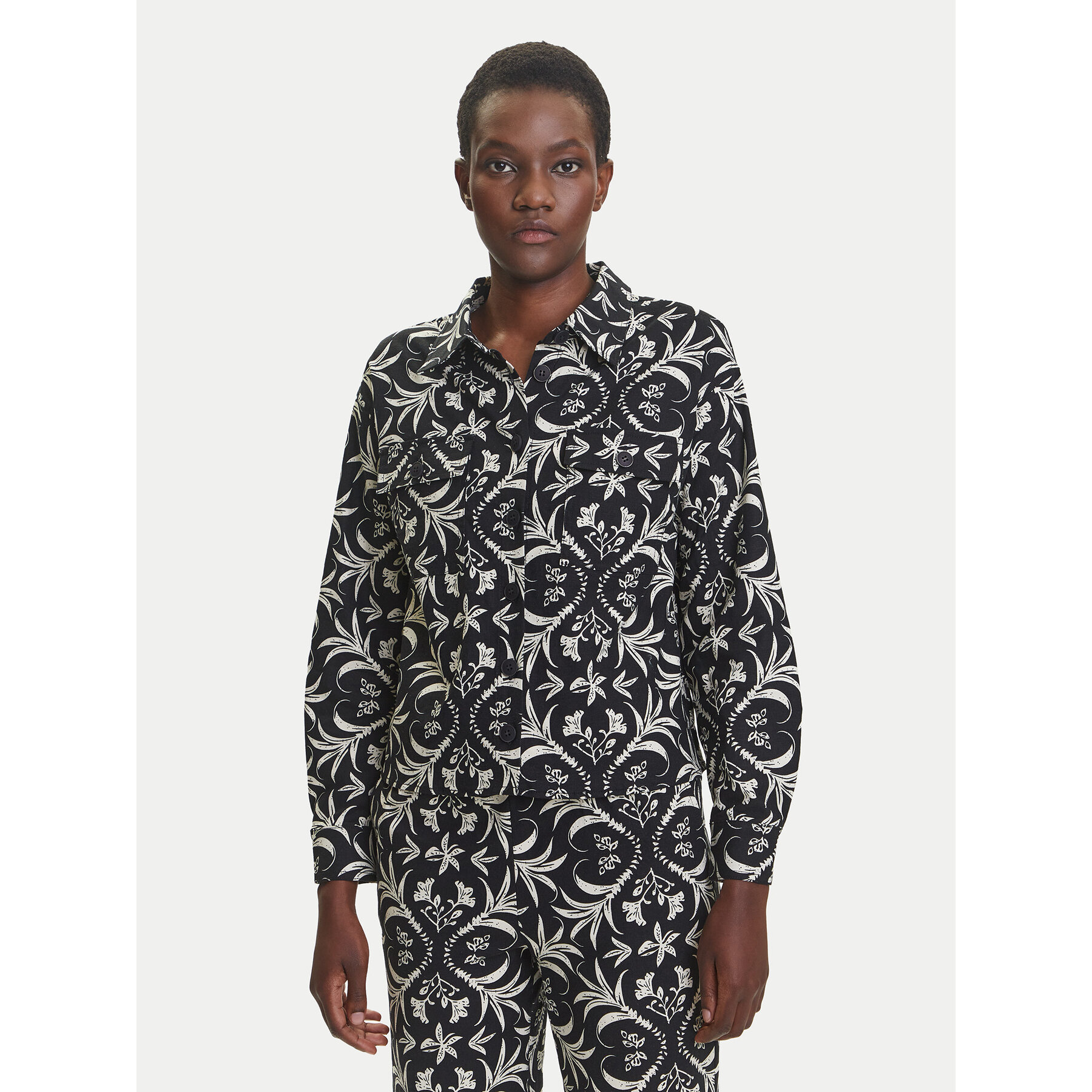 Olsen Hemd 12002145 Schwarz Regular Fit