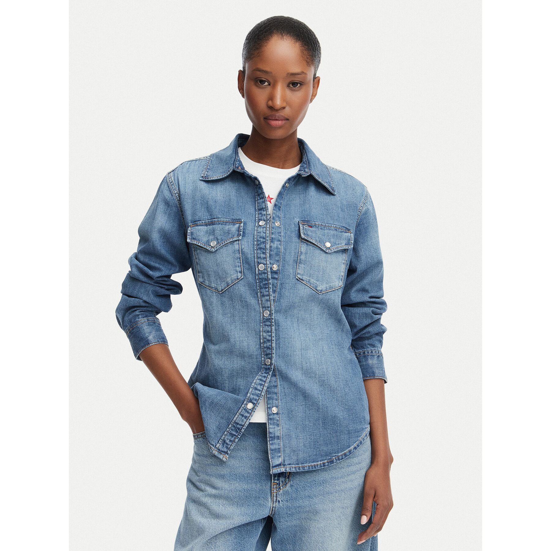 Tommy Jeans Jeanshemd DW0DW23486 Blau Regular Fit