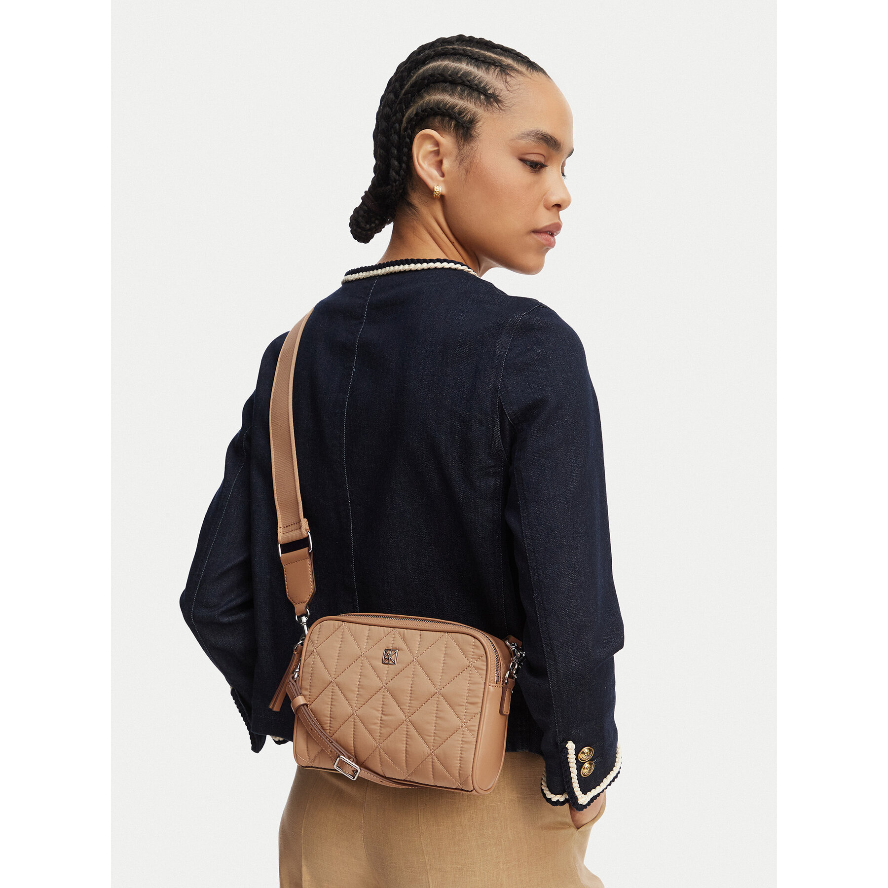 Дамска чанта Calvin Klein Emblem Aop Jacquard Bucket LV04F3648G Бежов