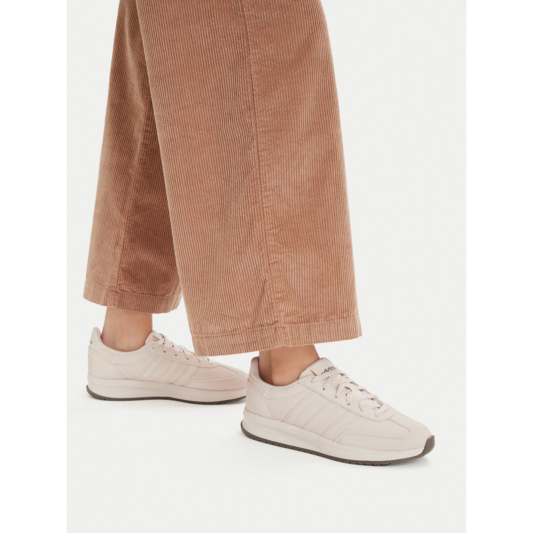 Tenisice adidas Run 70S 2.0 Shoes KJ7999 Svijetlo bež