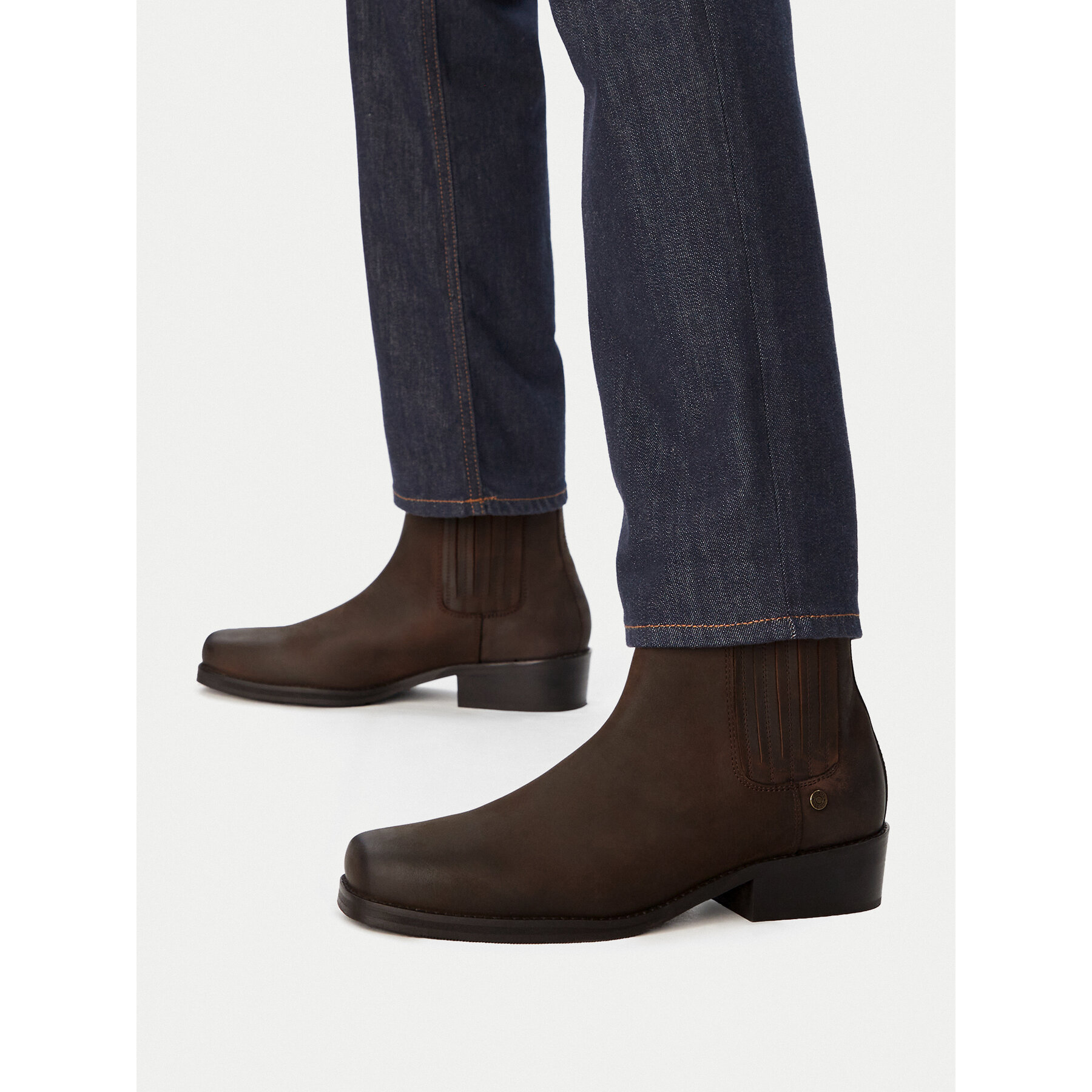 Chelsea cipele Guess Jeans EO-KEANU-02 MI24 Smeđa