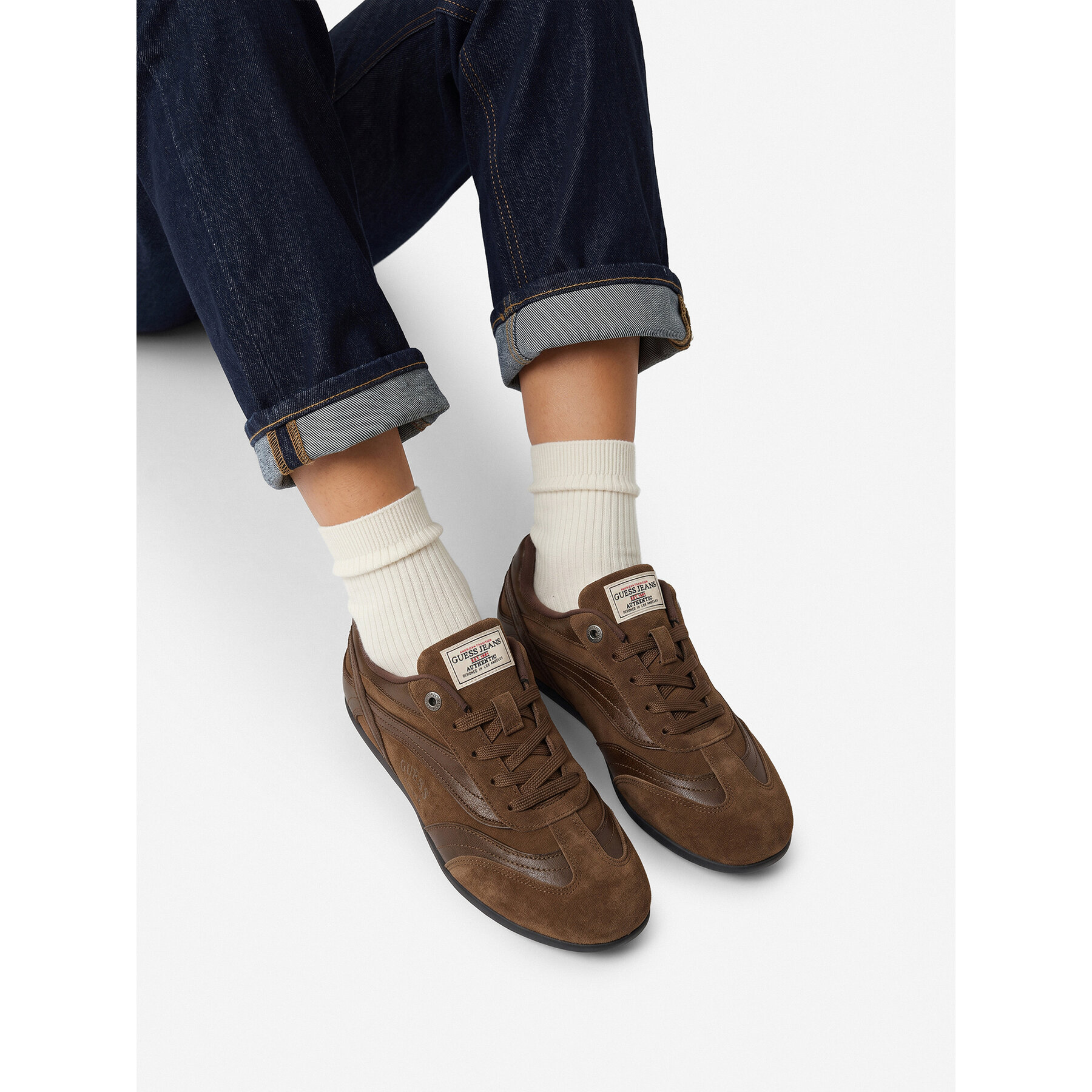 Sneakers Guess Jeans EO-GSJ117 Maro