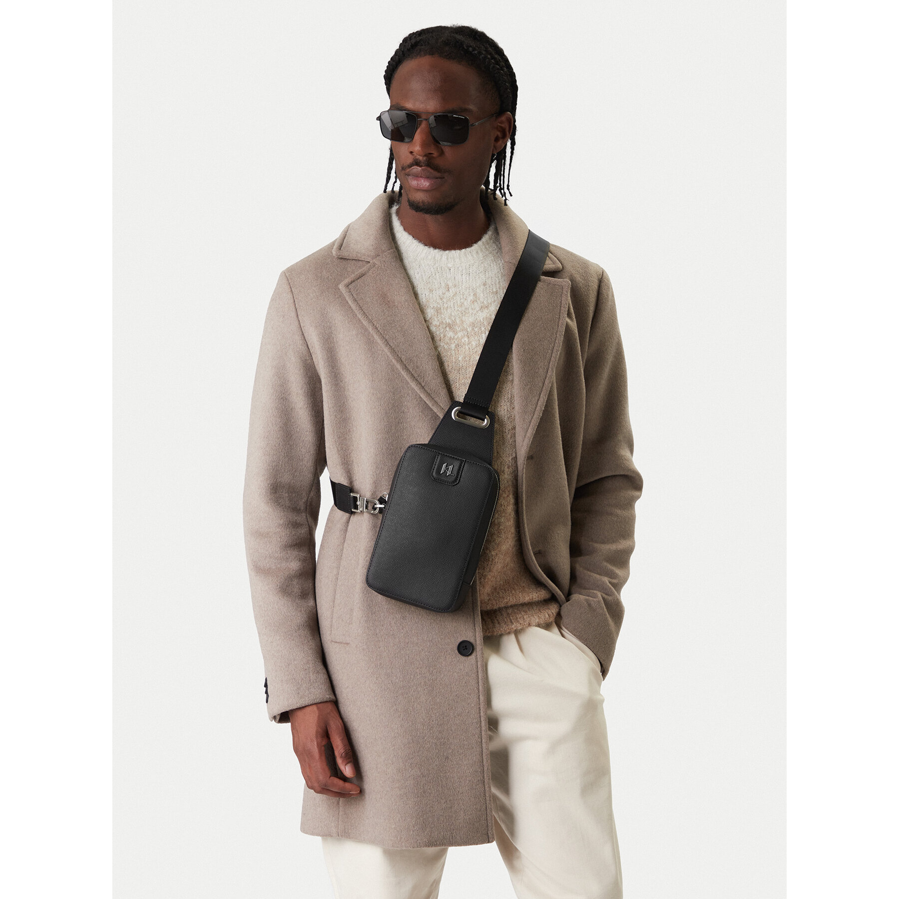 Válltáska KARL LAGERFELD A3M30158 Fekete