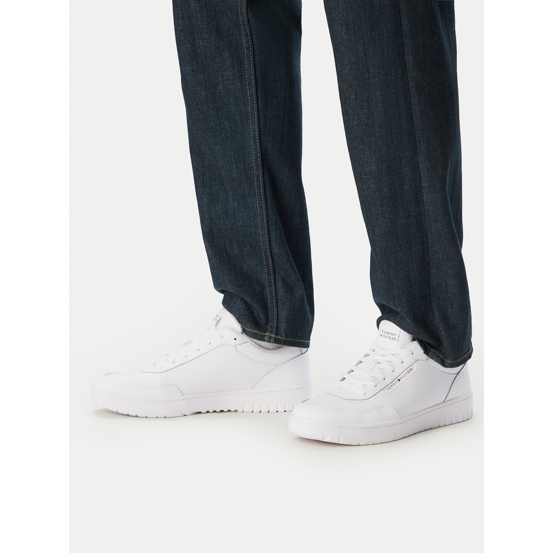 Tenisice Tommy Hilfiger Th Basket Core Leather FM0FM05927 Bijela