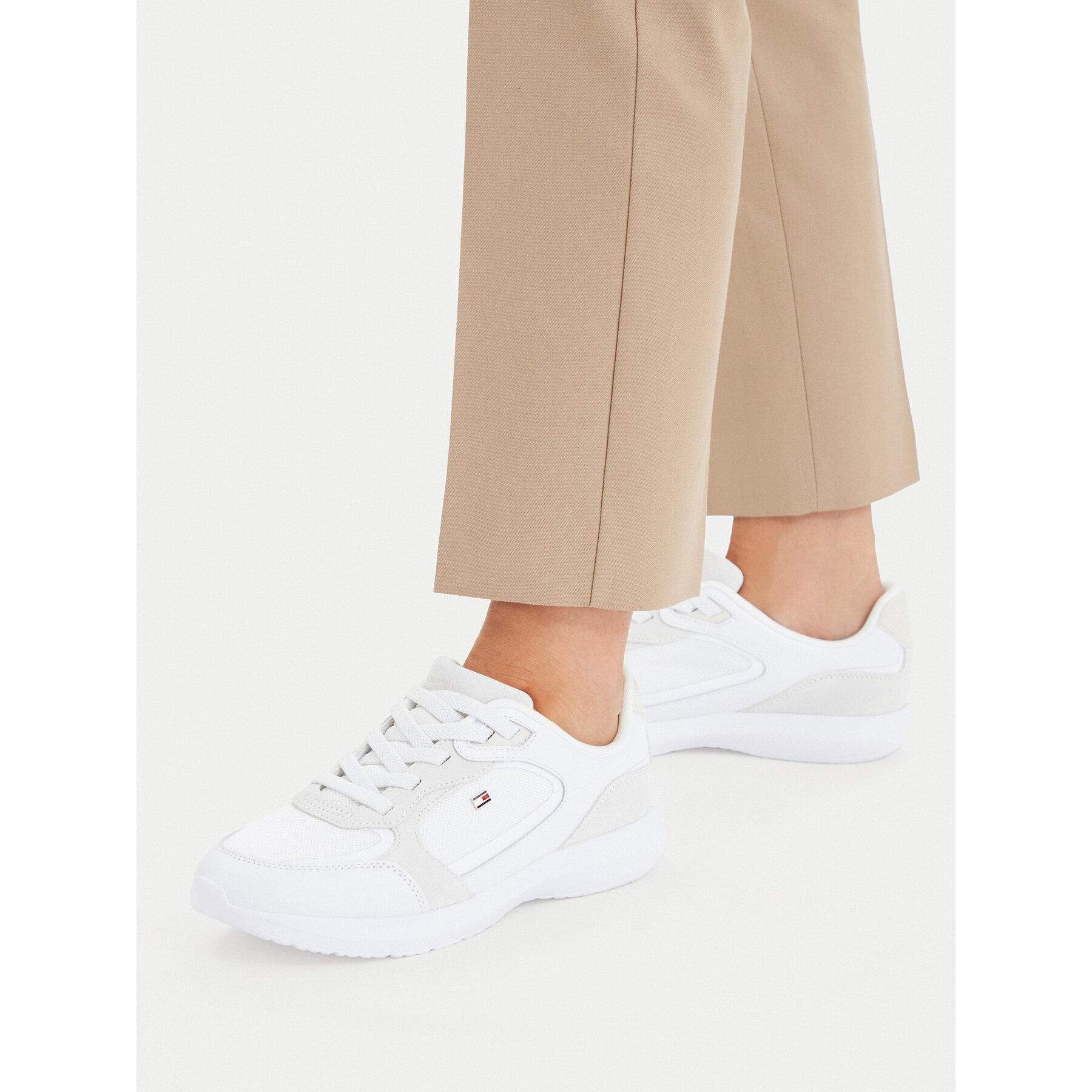 Sneakers Tommy Hilfiger Light Runner FW0FW09409 Alb