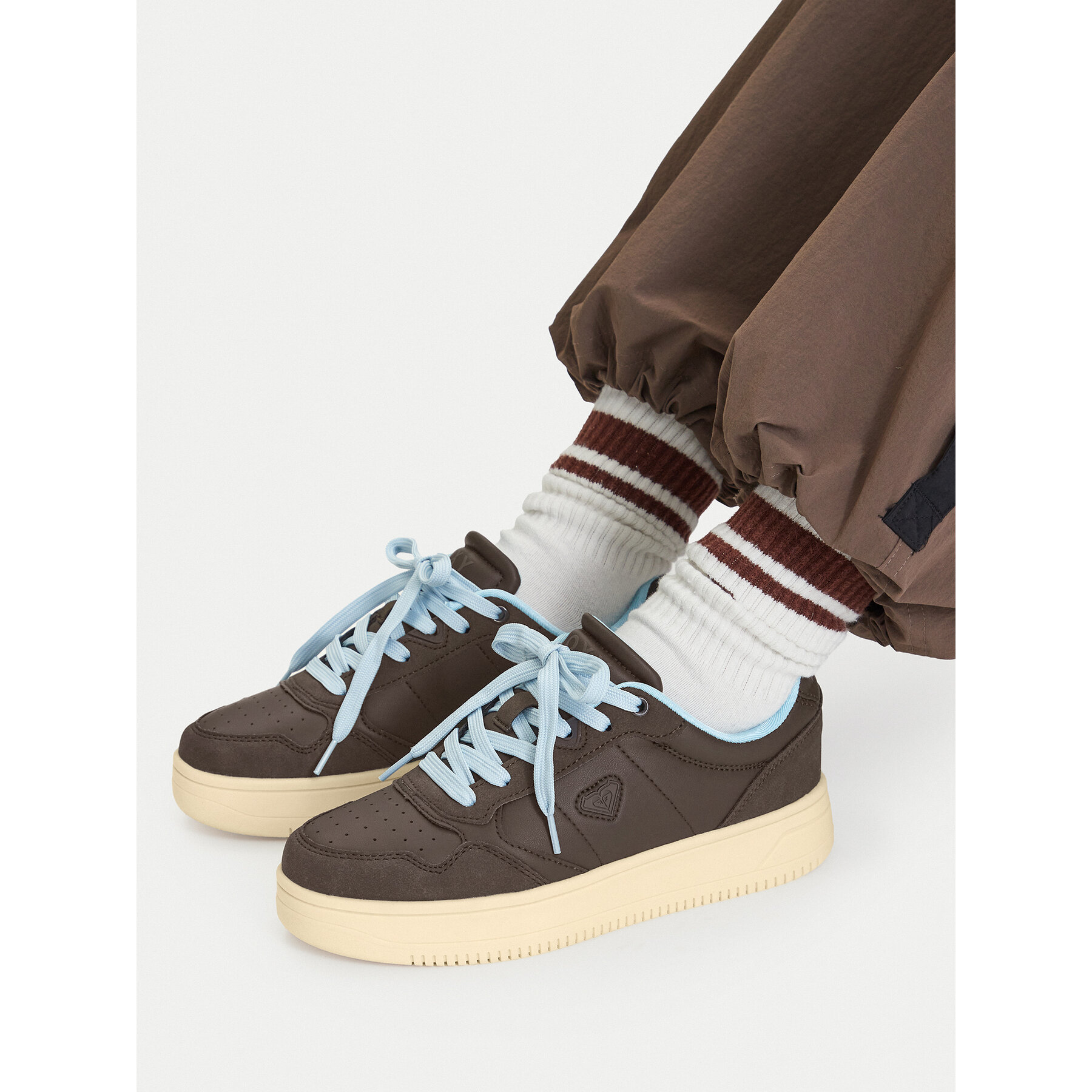 Сникърси Roxy CEO-RLY-R2601 Кафяв