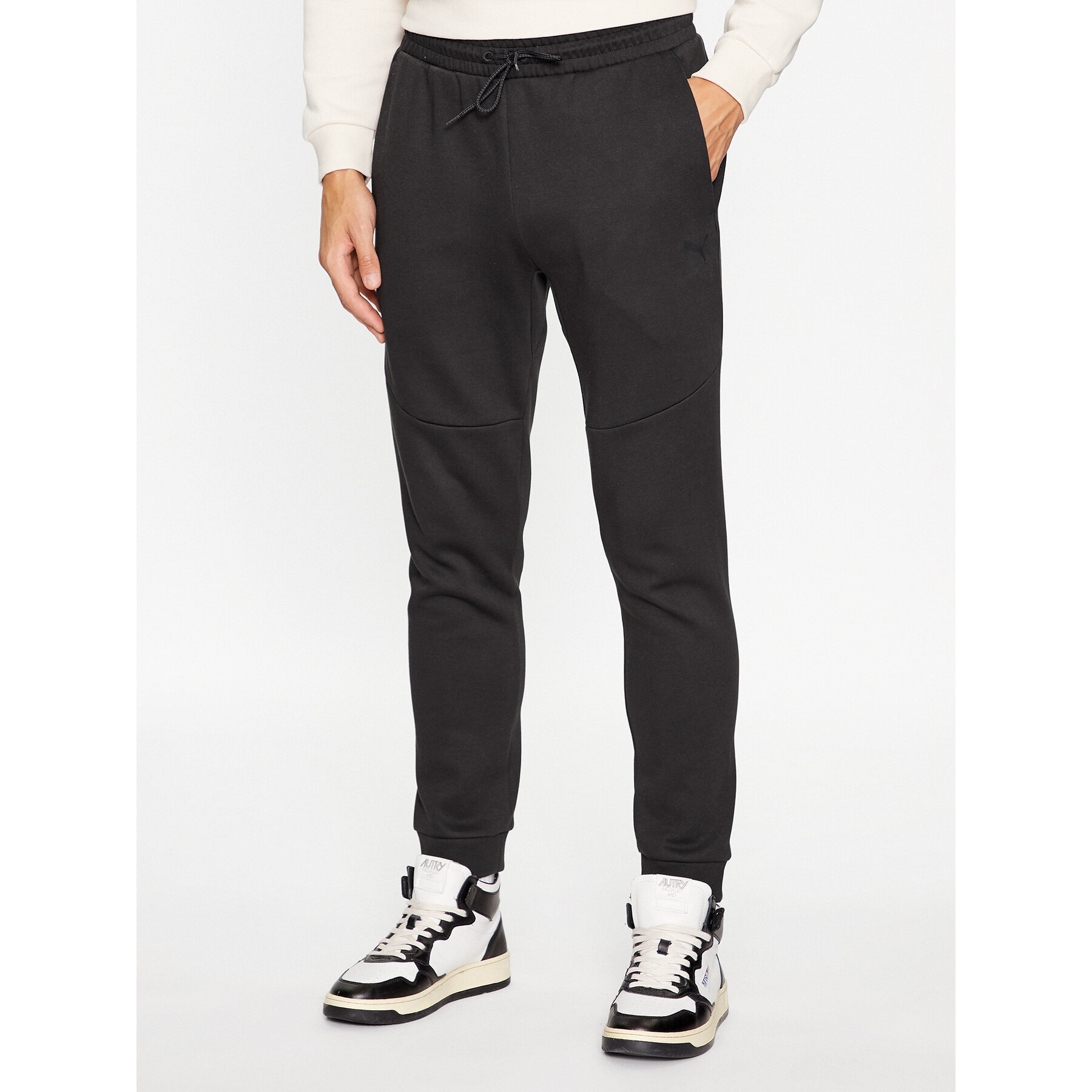 Puma Jogginghose Pumatech 538286 Schwarz Regular Fit