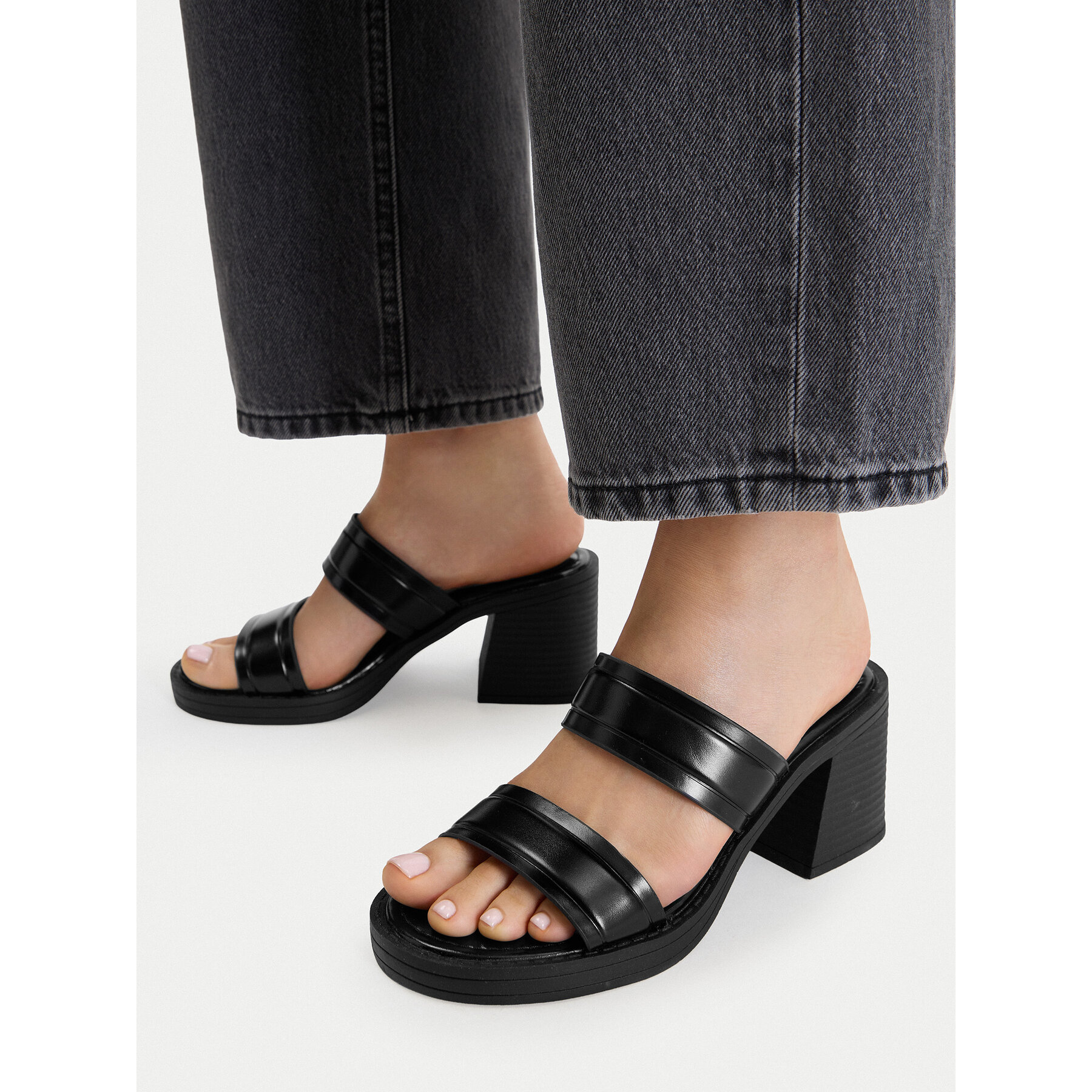 Natikače JENNY CEO-R26SS03008 Crna