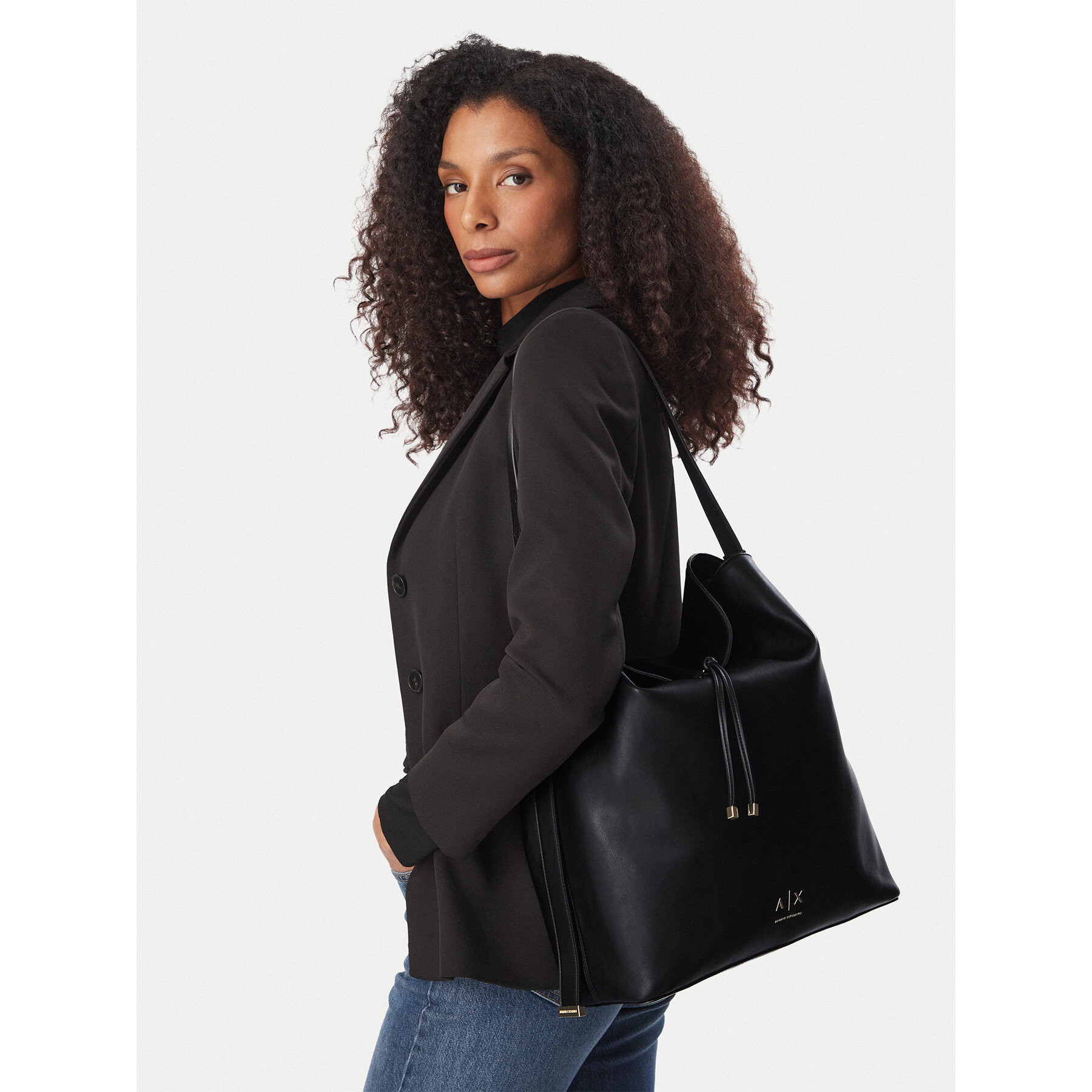 Kabelka Armani Exchange XW002989 AF19902 UC001 Čierna