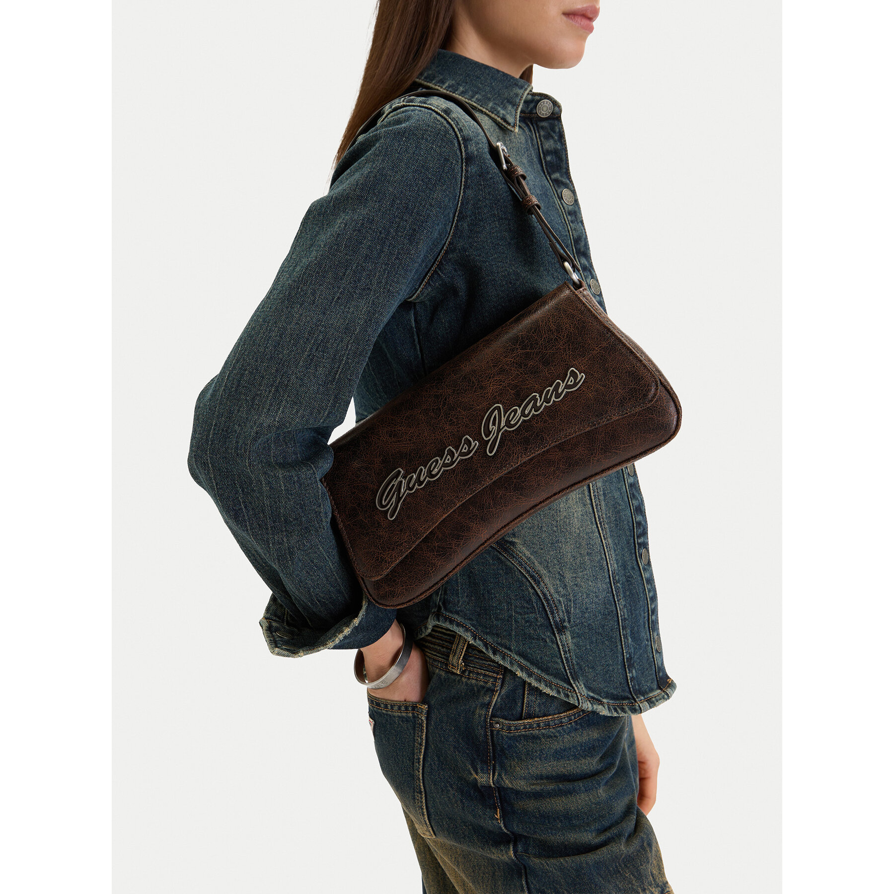 Τσάντα Guess Jeans CWBEO-GUESS-B-013-09 Καφέ