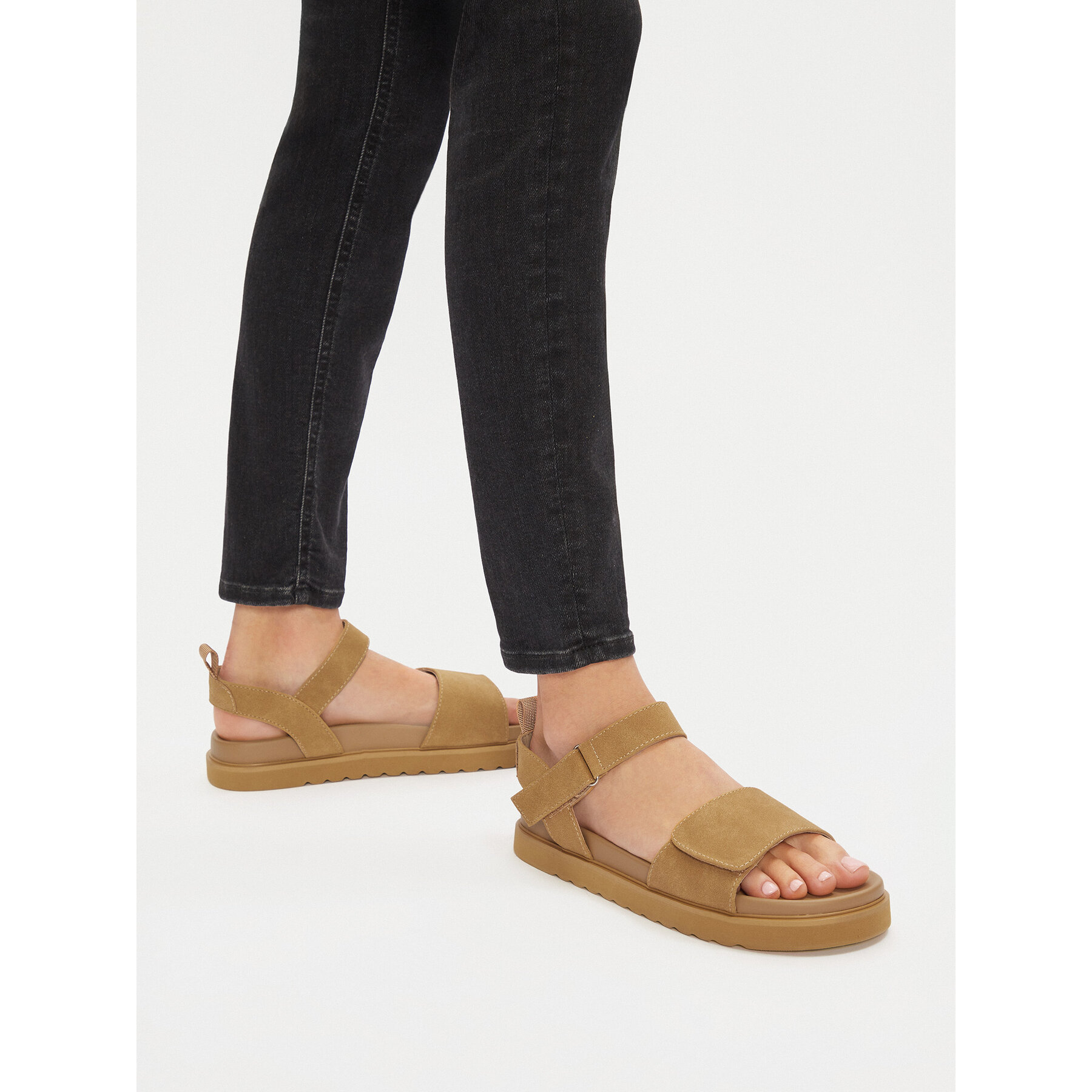Sandali JENNY HY86009-21 Rjava