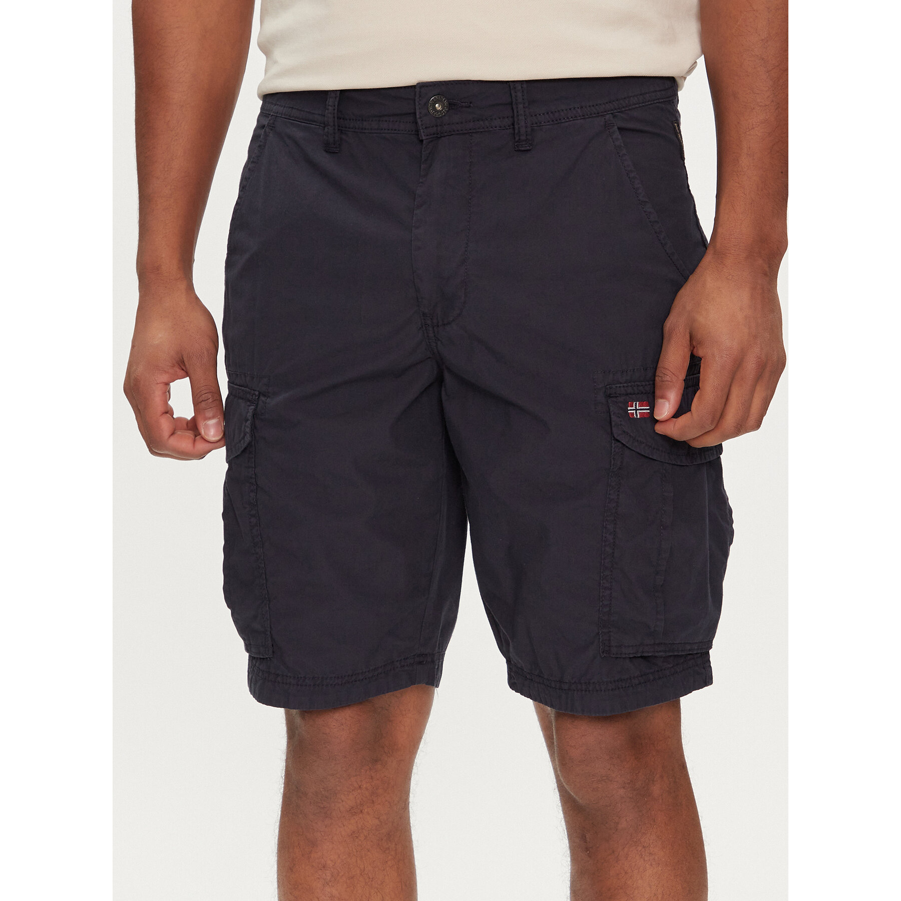 Napapijri Stoffshorts Noto 2.0 NP0A4HOQ Dunkelblau Regular Fit