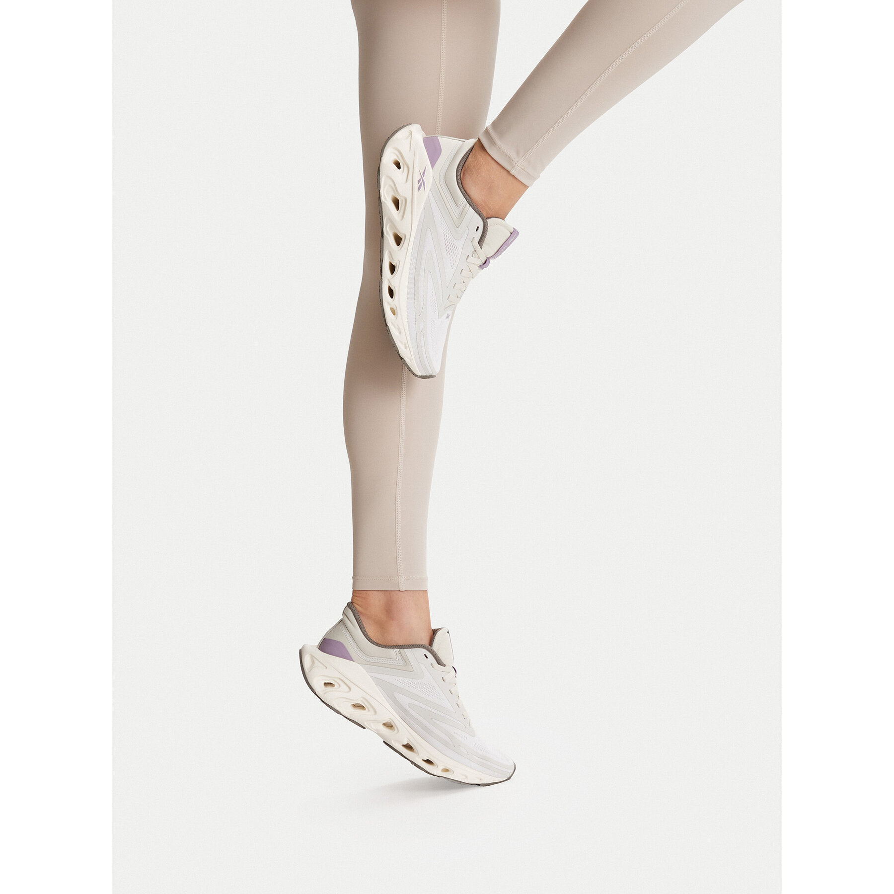 Pantofi pentru alergare Reebok EO-FUEL FLEX RUN 100244523 Alb