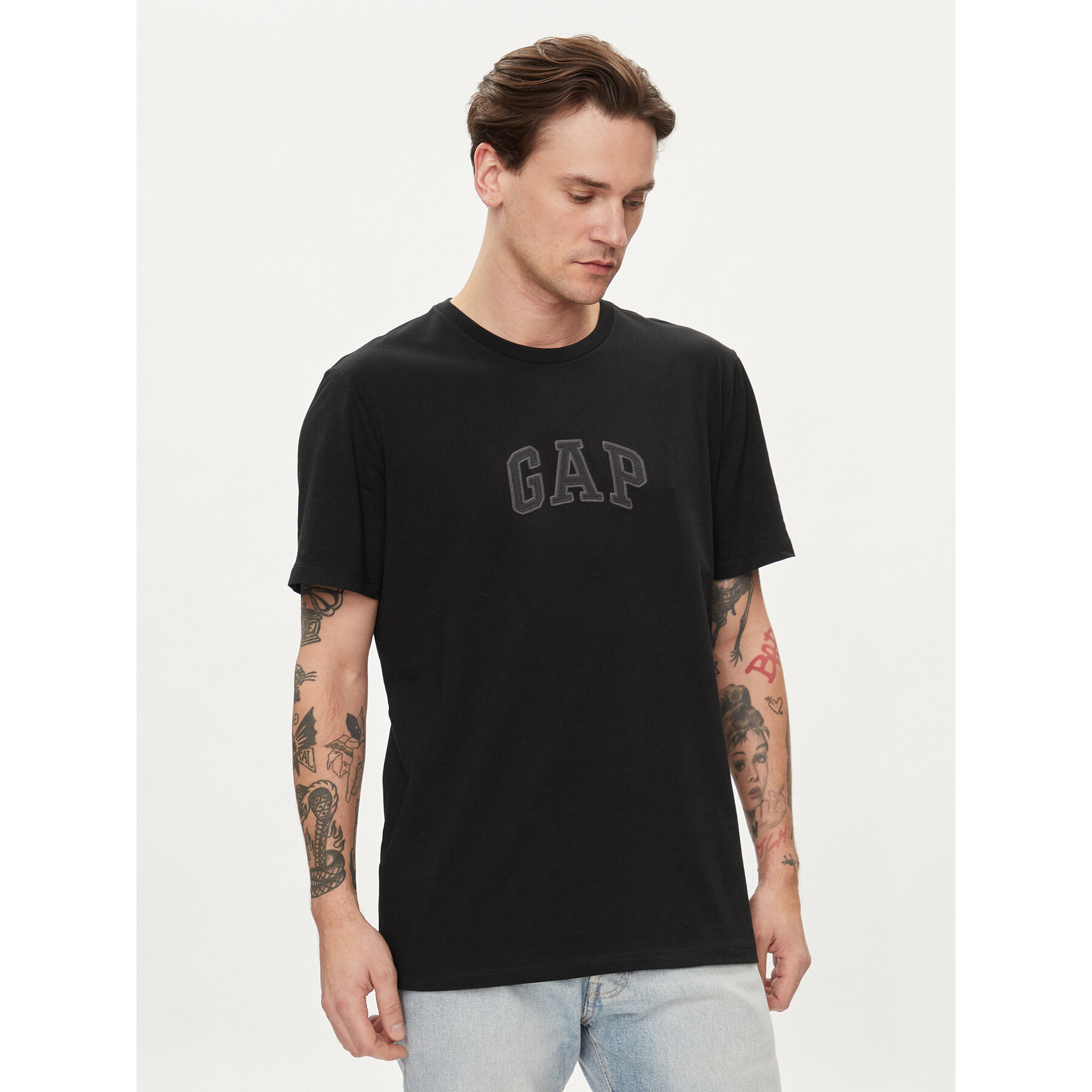 Gap T-shirt 570044-02 Nero Regular Fit
