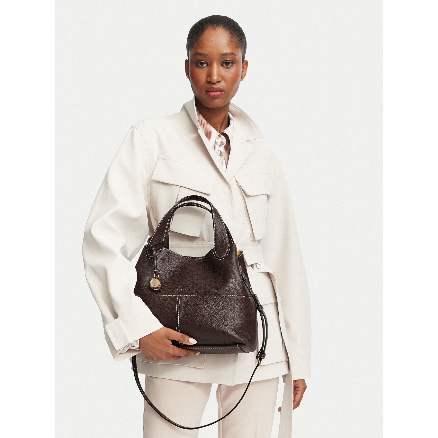Дамска чанта Furla Primrose M WB02225 HSF000 5518S Кафяв