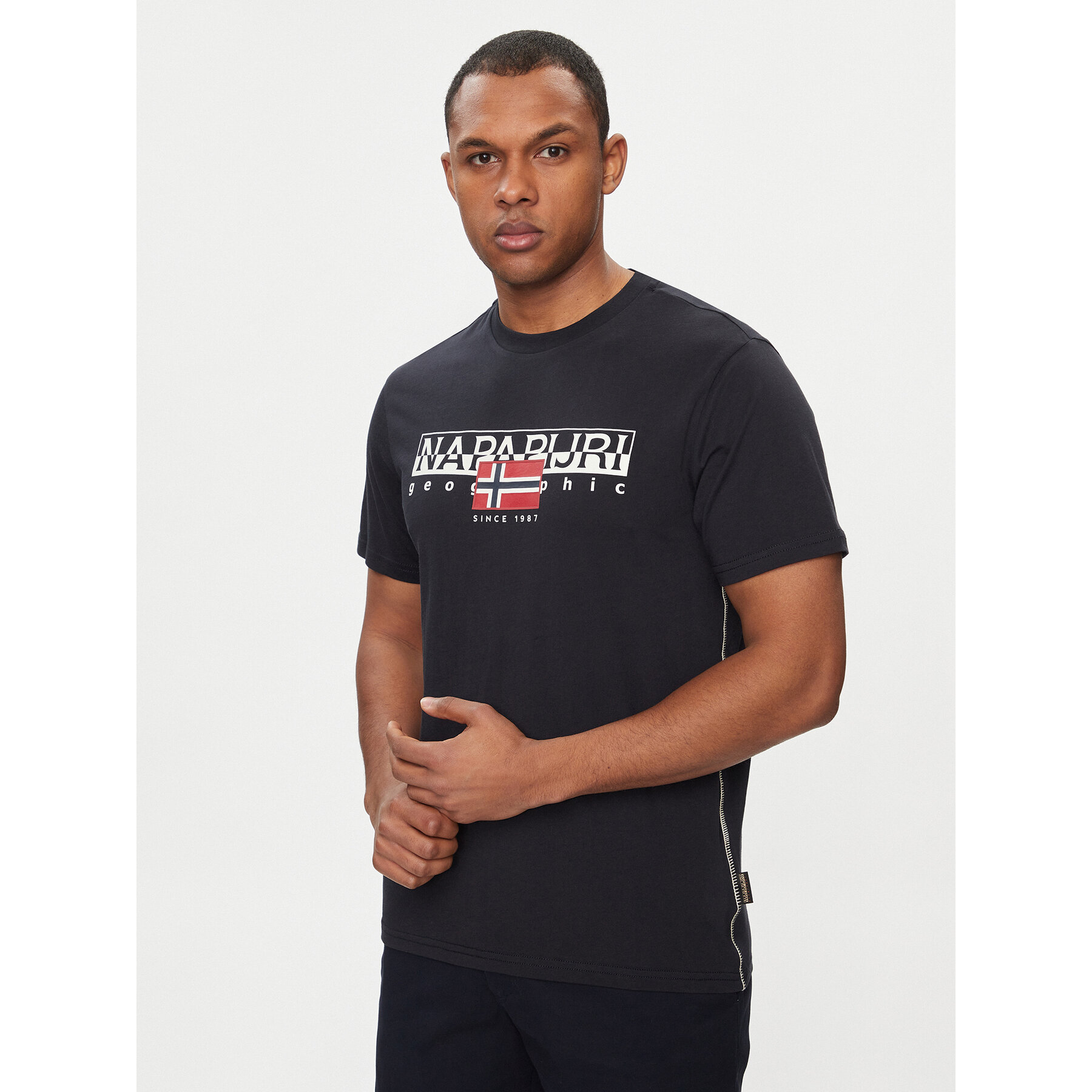 Napapijri T-shirt S-Aylmer NP0A4HTO Nero Regular Fit
