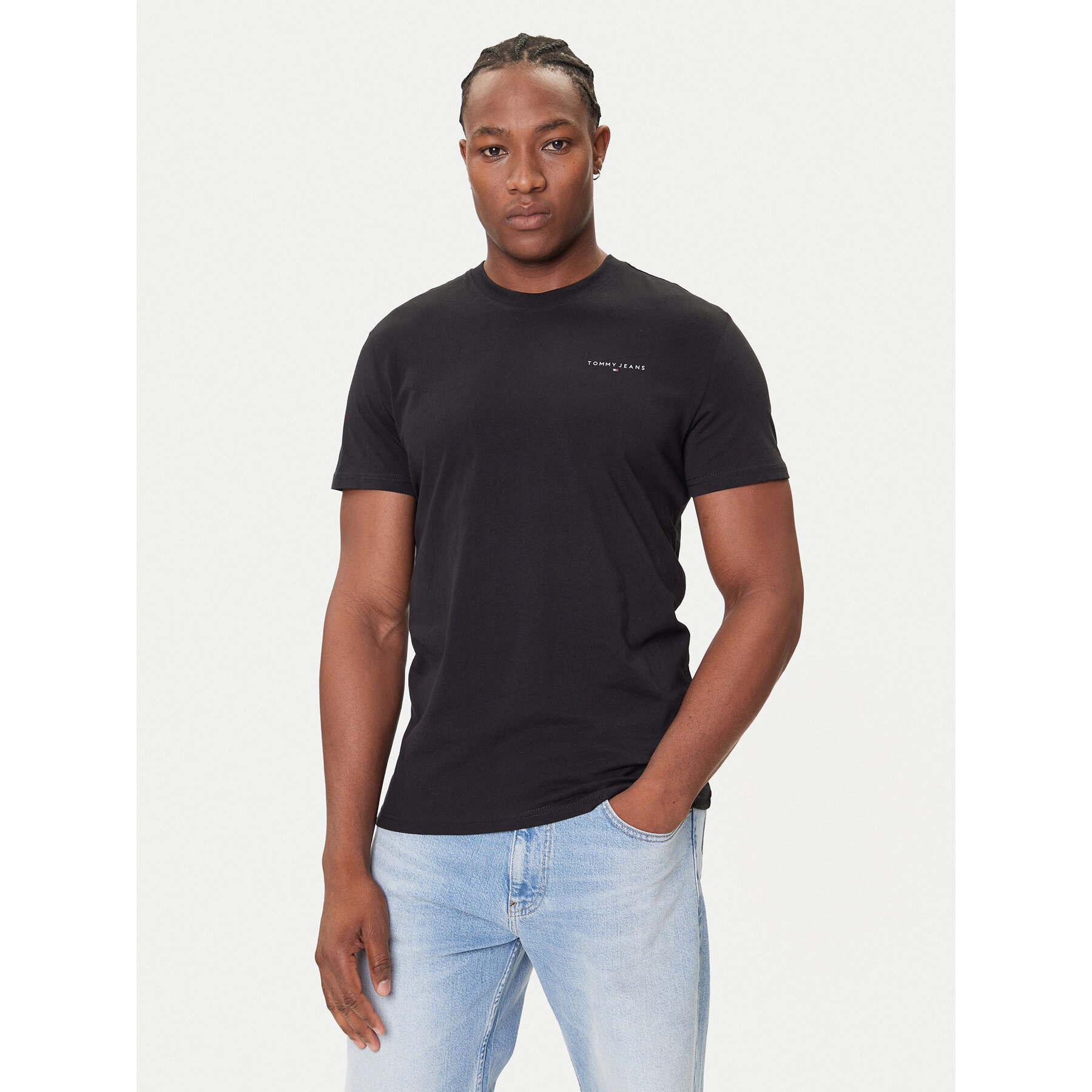 Tommy Jeans T-shirt Linear Chest DM0DM21780 Crna Slim Fit