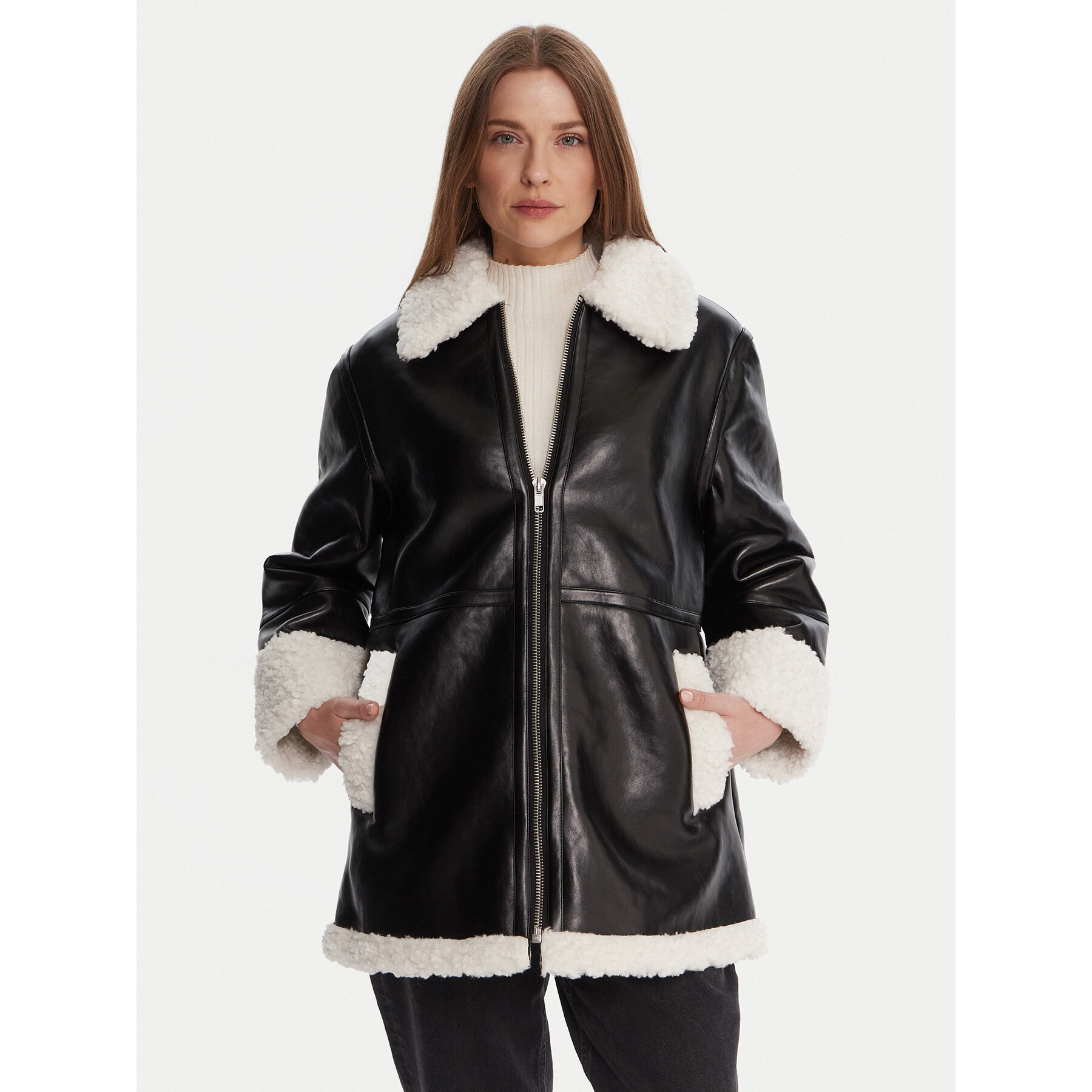French Connection Jacke aus Kunstleder 70ZAL Schwarz Regular Fit