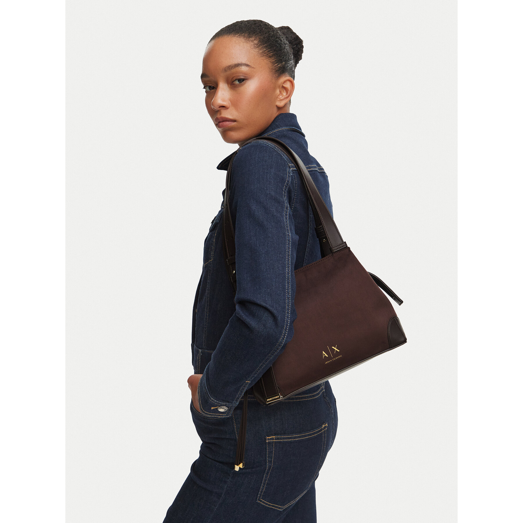 Geantă Armani Exchange XW002604 AF22666 U6032 Maro