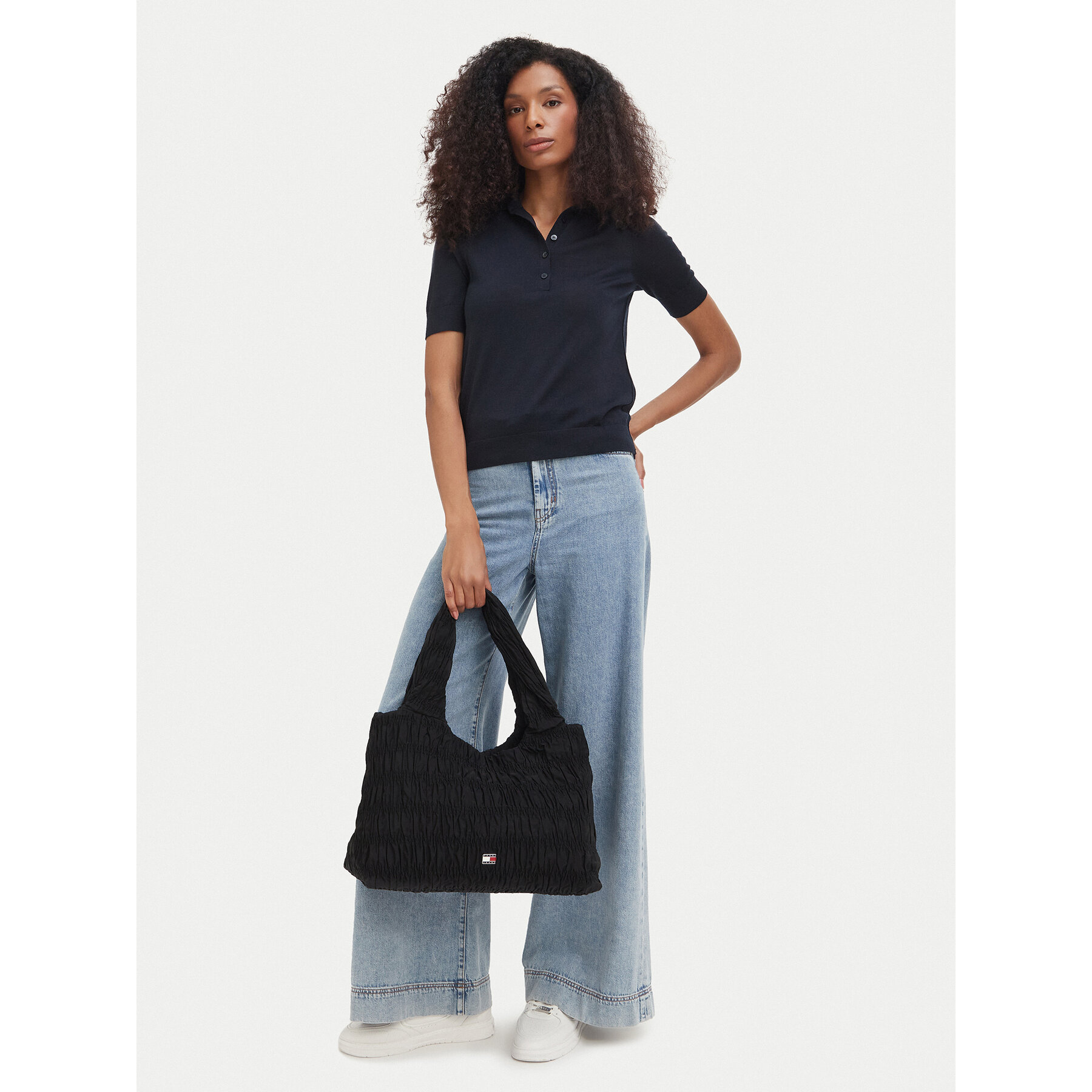 Kabelka Tommy Jeans Tjw Urban AW0AW19076 Černá