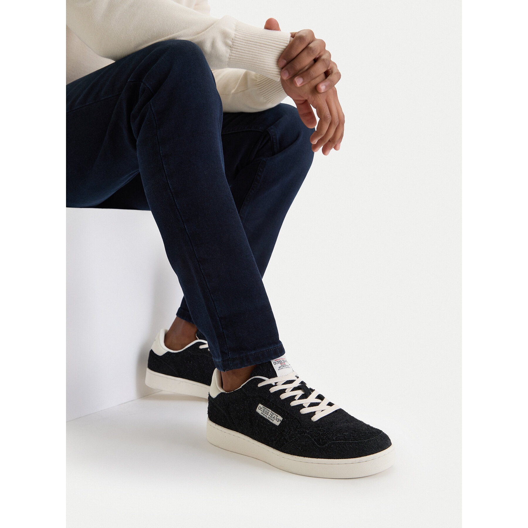 Sneakers Guess Jeans EO-LUNARI-02 WE Negru