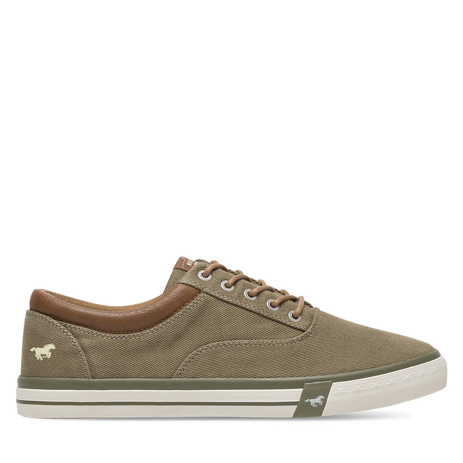 Sneakers aus Stoff Mustang