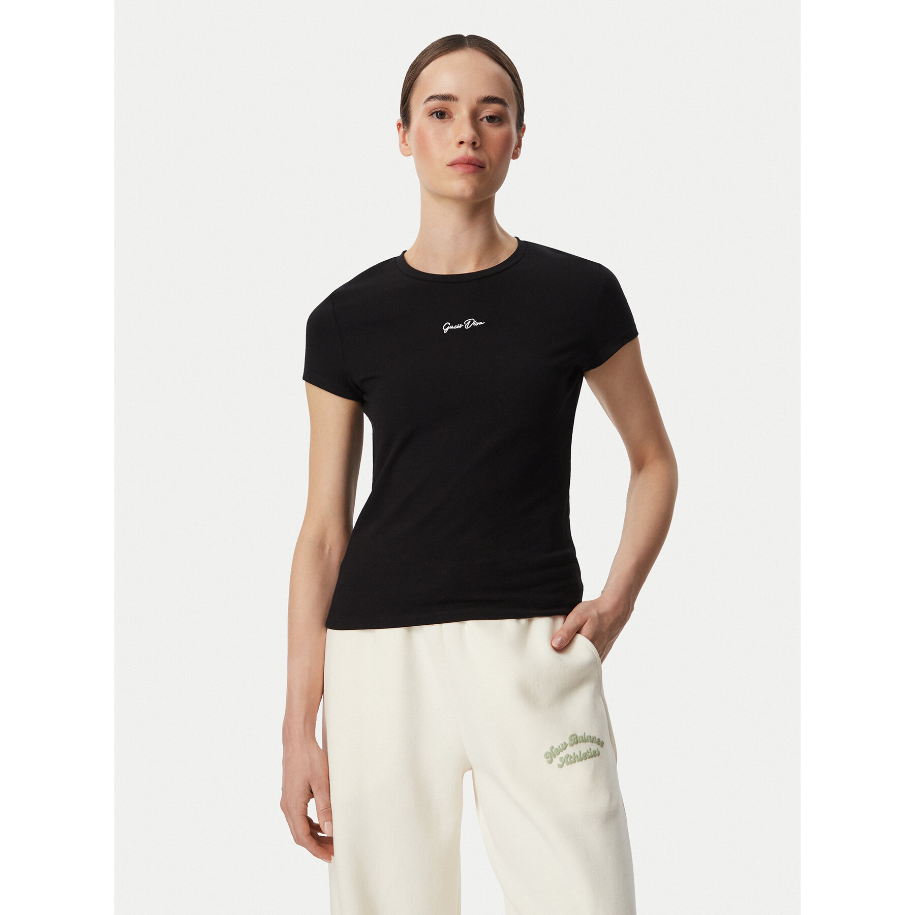 Guess Majica V6YI01 K4258 Črna Slim Fit