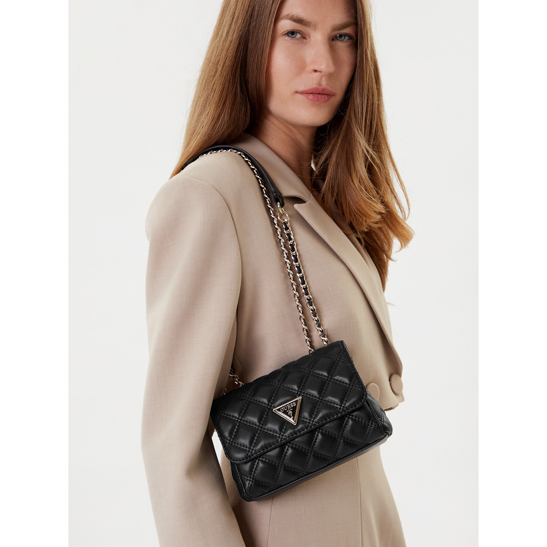Ročna torba Guess Giully II Mini HWQG96 73740 Črna