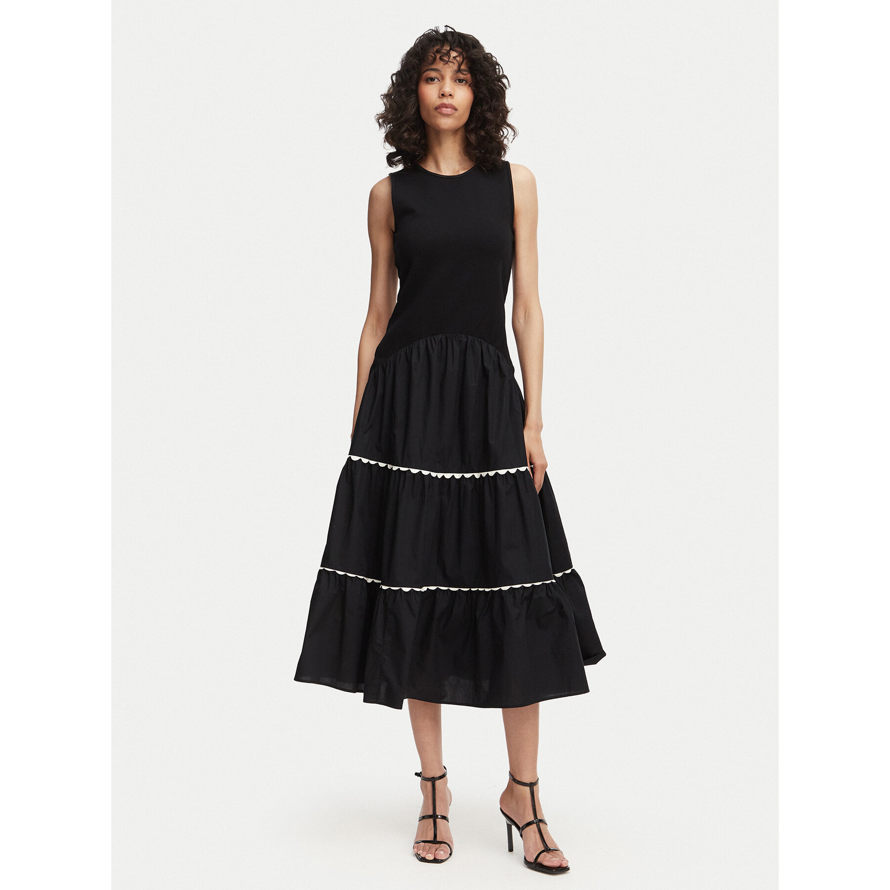 French Connection Kleid für den Alltag Kaylie Jia 719X1 Schwarz Regular Fit