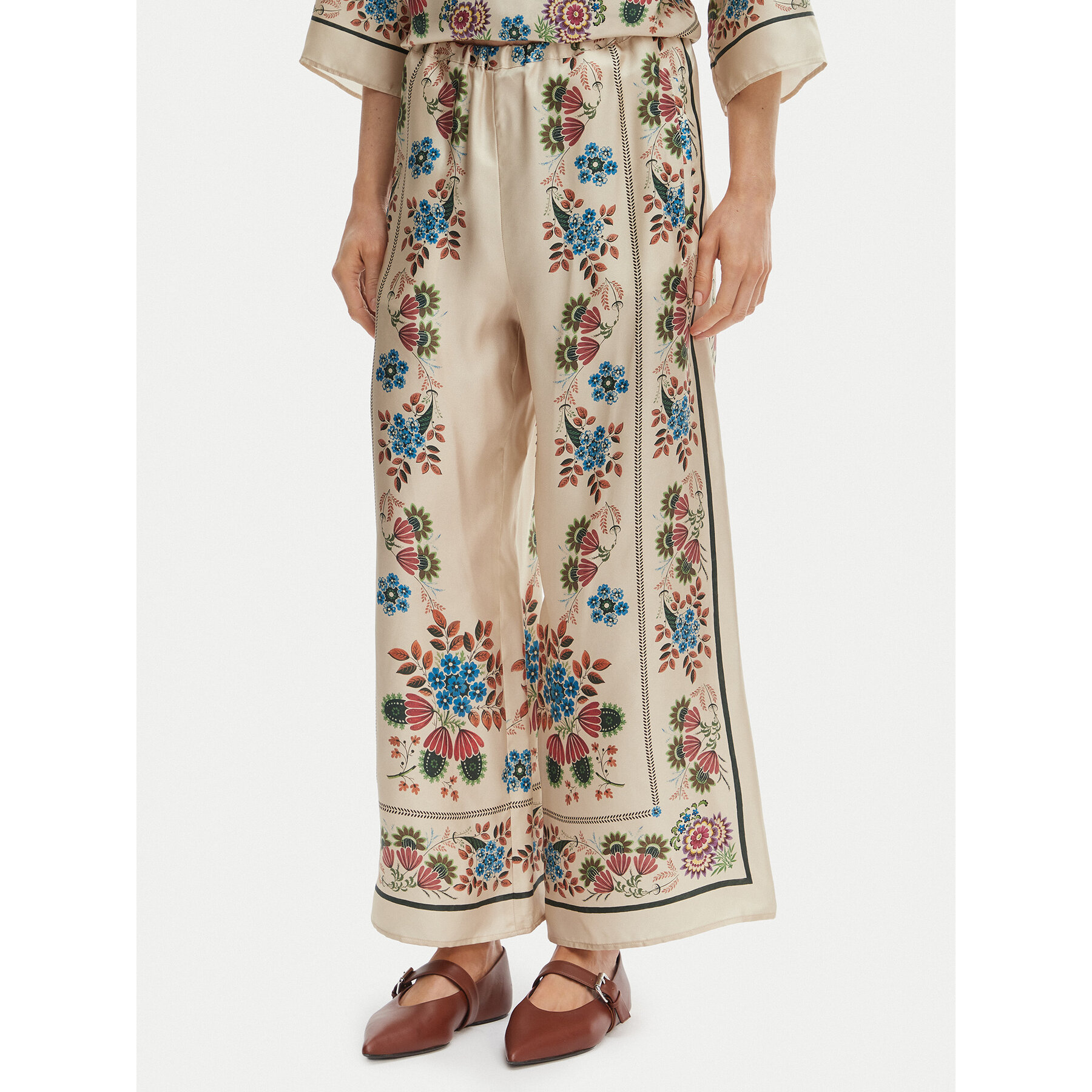 Weekend Max Mara Culottes Snack 2615131032 Beige Relaxed Fit