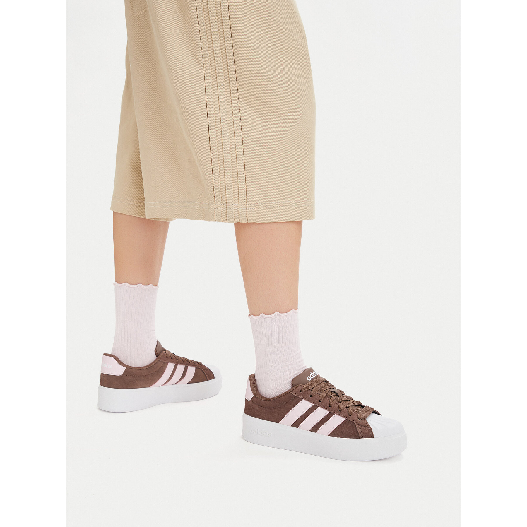 Sneakersy adidas Streettalk Bold Shoes KJ9946 Hnedá