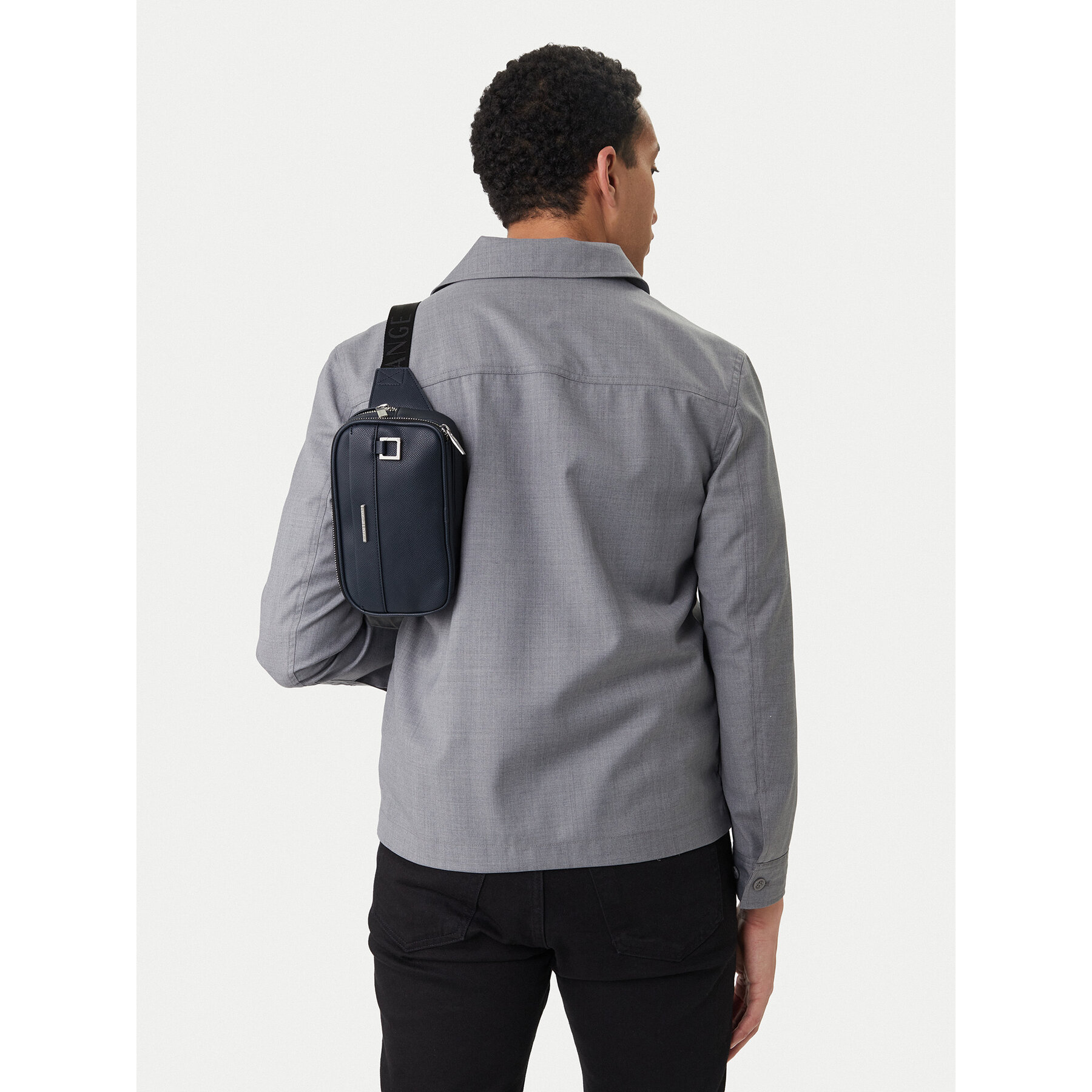 Τσαντάκι Μέσης﻿ Armani Exchange XM002037 AF19931 UB100 Σκούρο μπλε